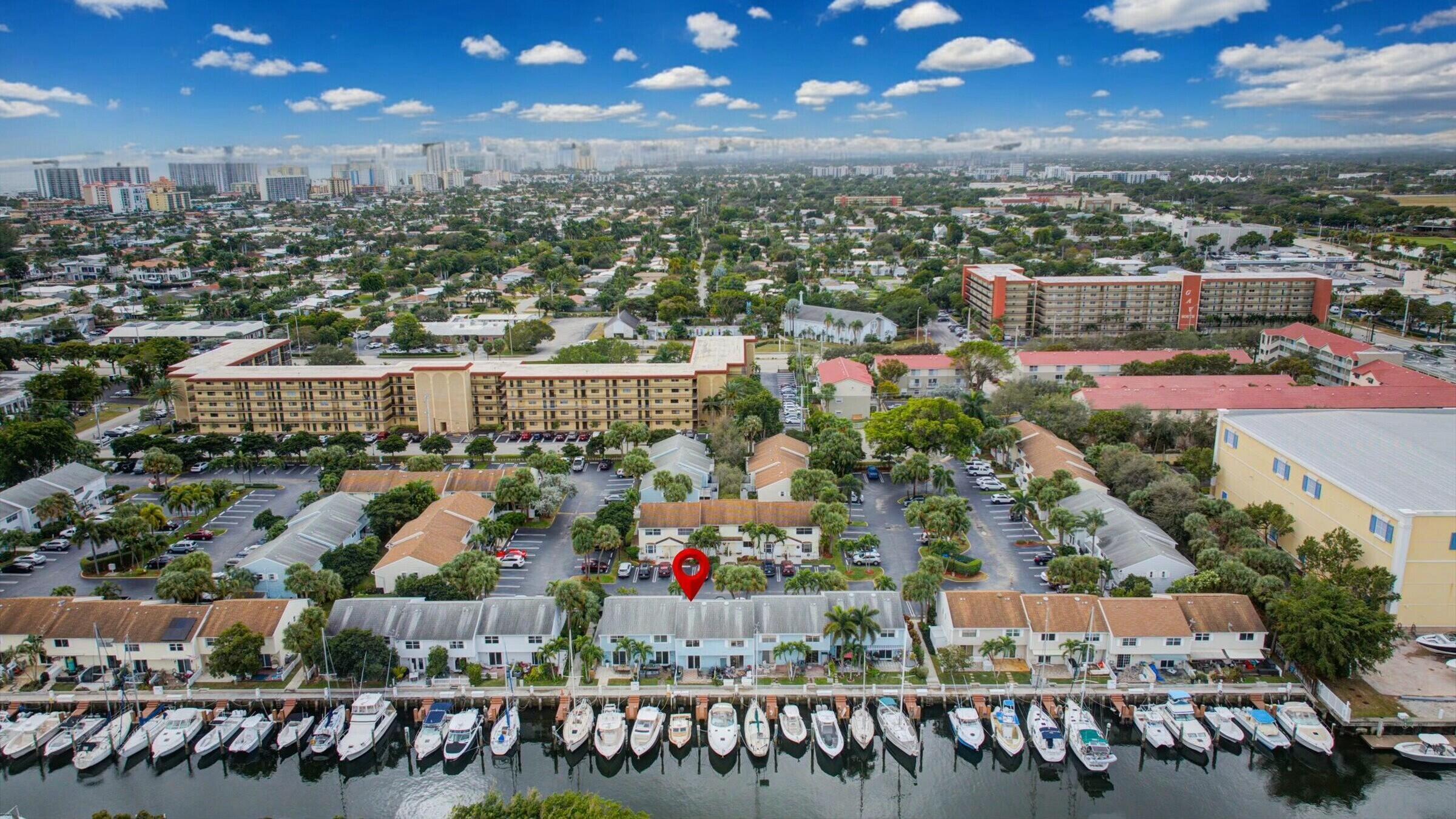 2555 NE 15th Pompano Beach, FL 33062