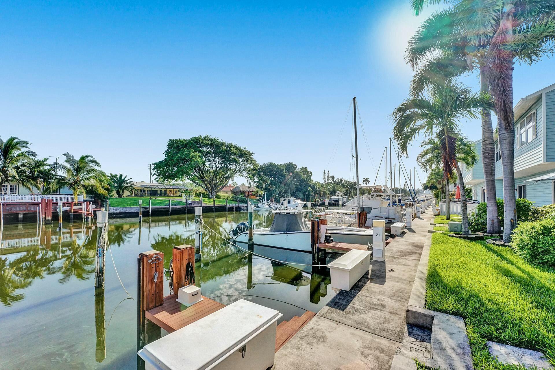 2555 NE 15th Pompano Beach, FL 33062