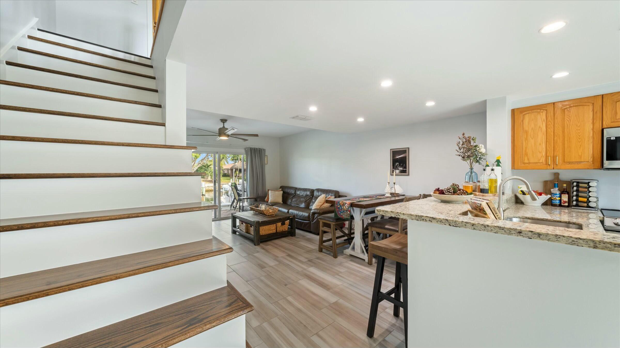 2555 NE 15th Pompano Beach, FL 33062
