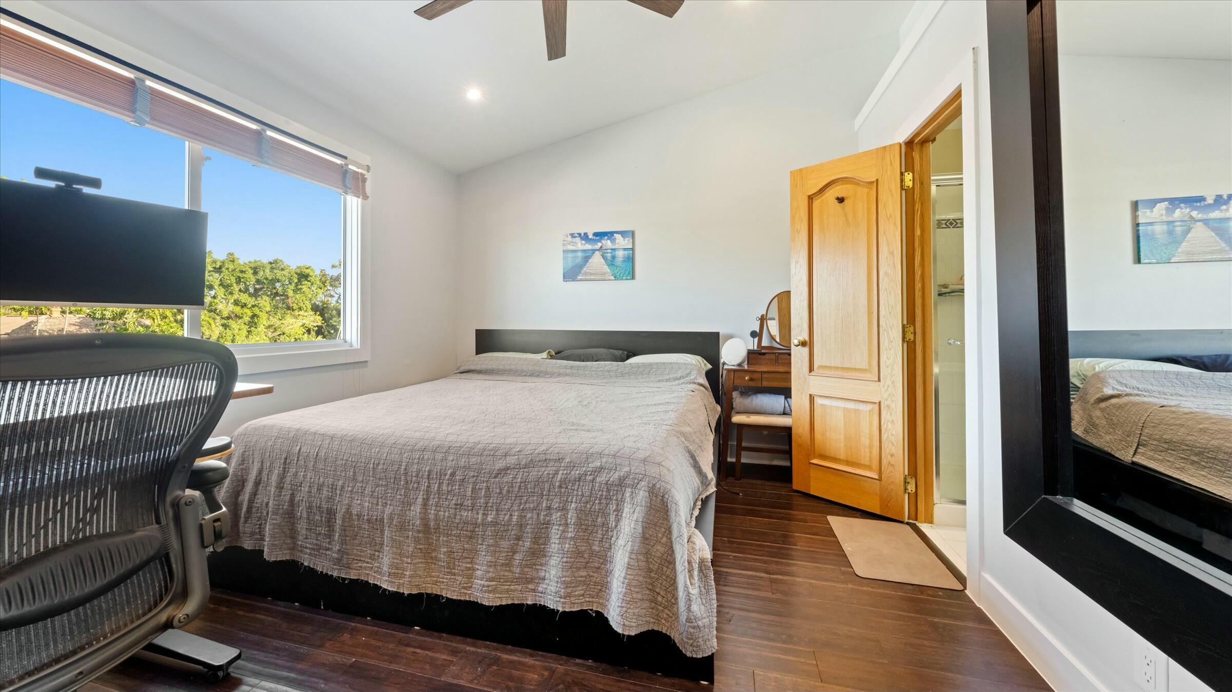 2555 NE 15th Pompano Beach, FL 33062