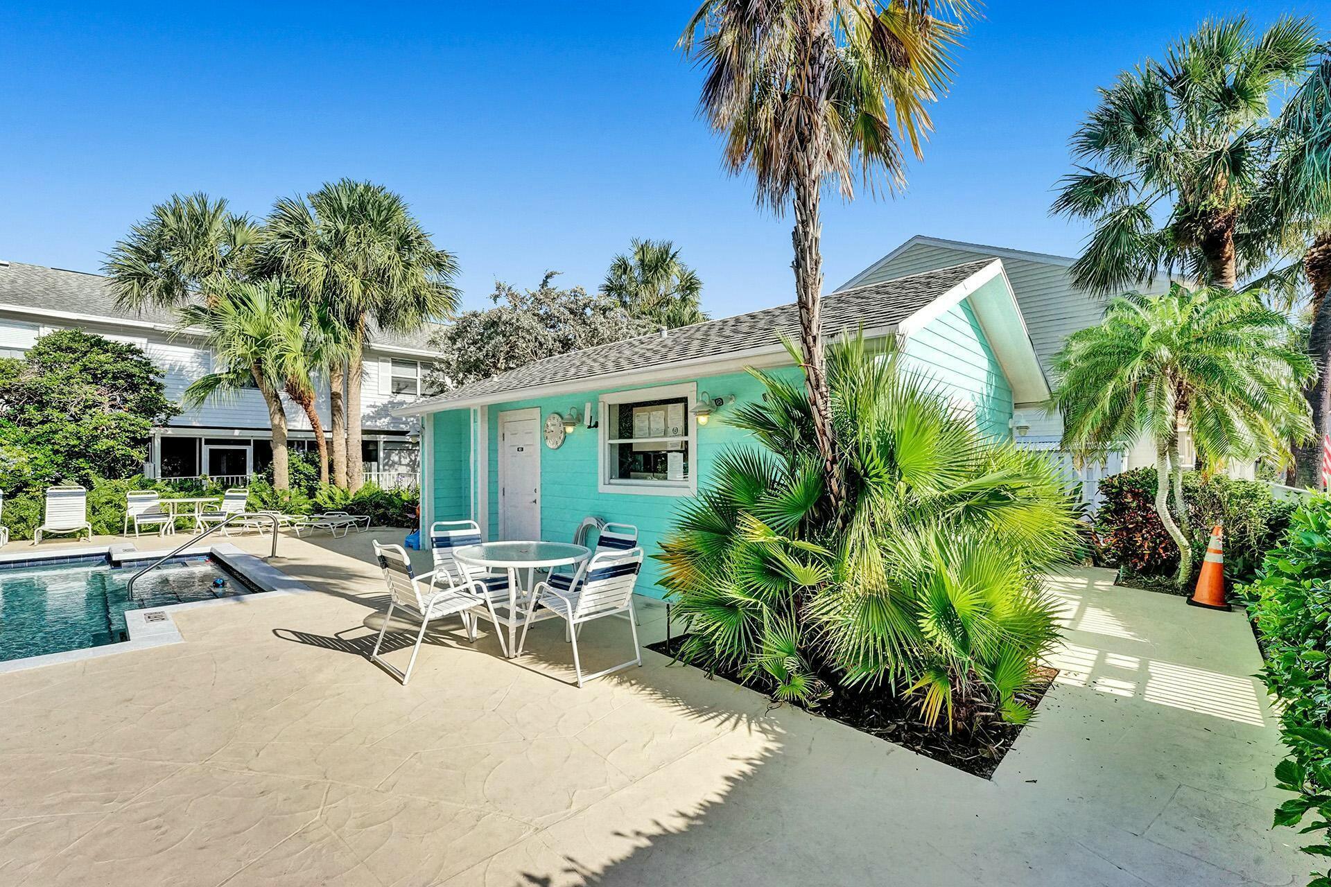 2555 NE 15th Pompano Beach, FL 33062