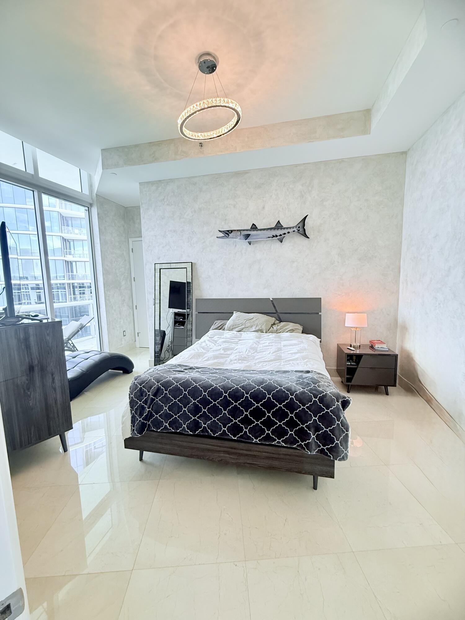 15811 Collins #4307 Sunny Isles Beach, FL 33160