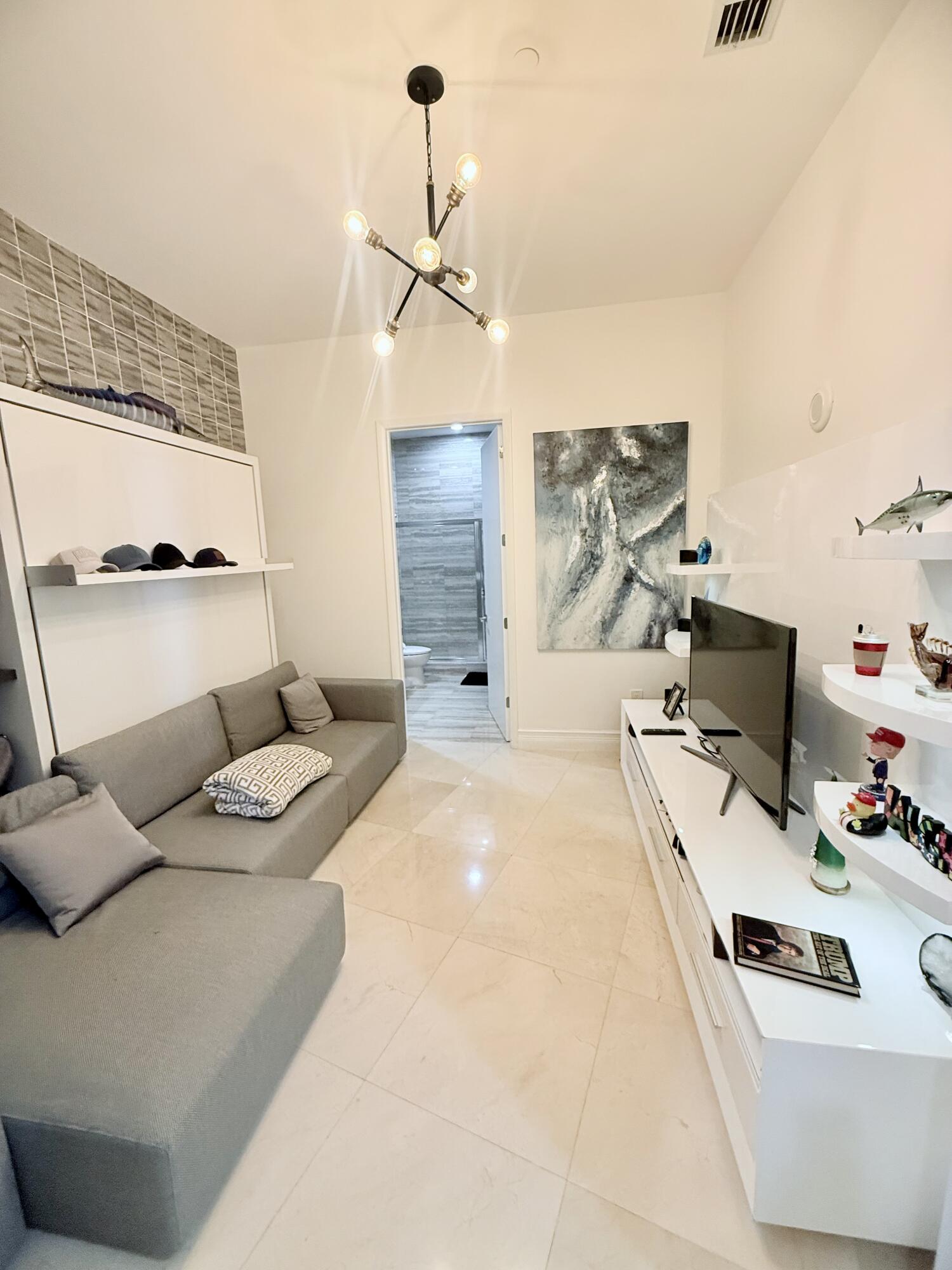 15811 Collins #4307 Sunny Isles Beach, FL 33160