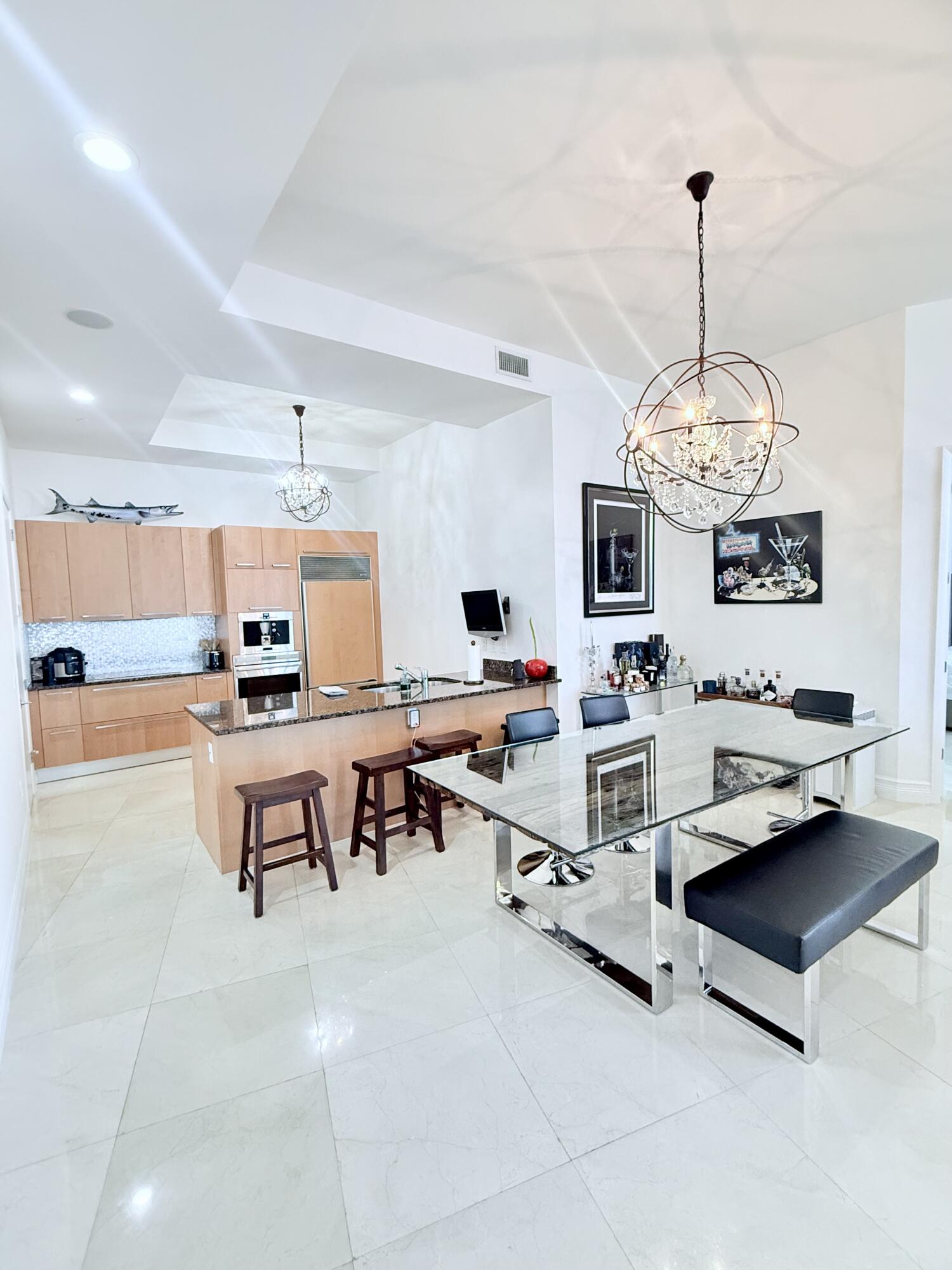 15811 Collins #4307 Sunny Isles Beach, FL 33160