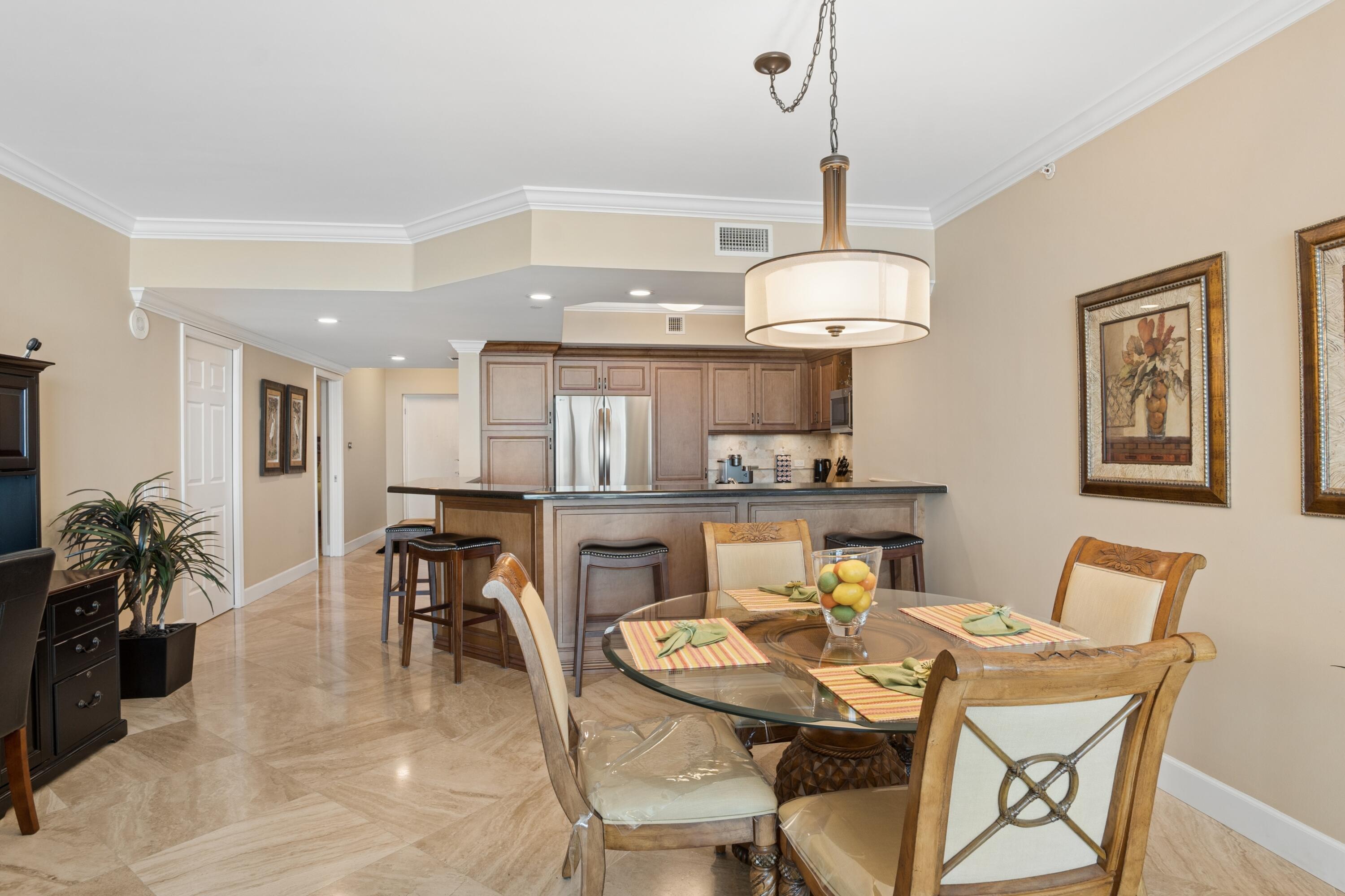 2640 Lake Shr #1811 Riviera Beach, FL 33404