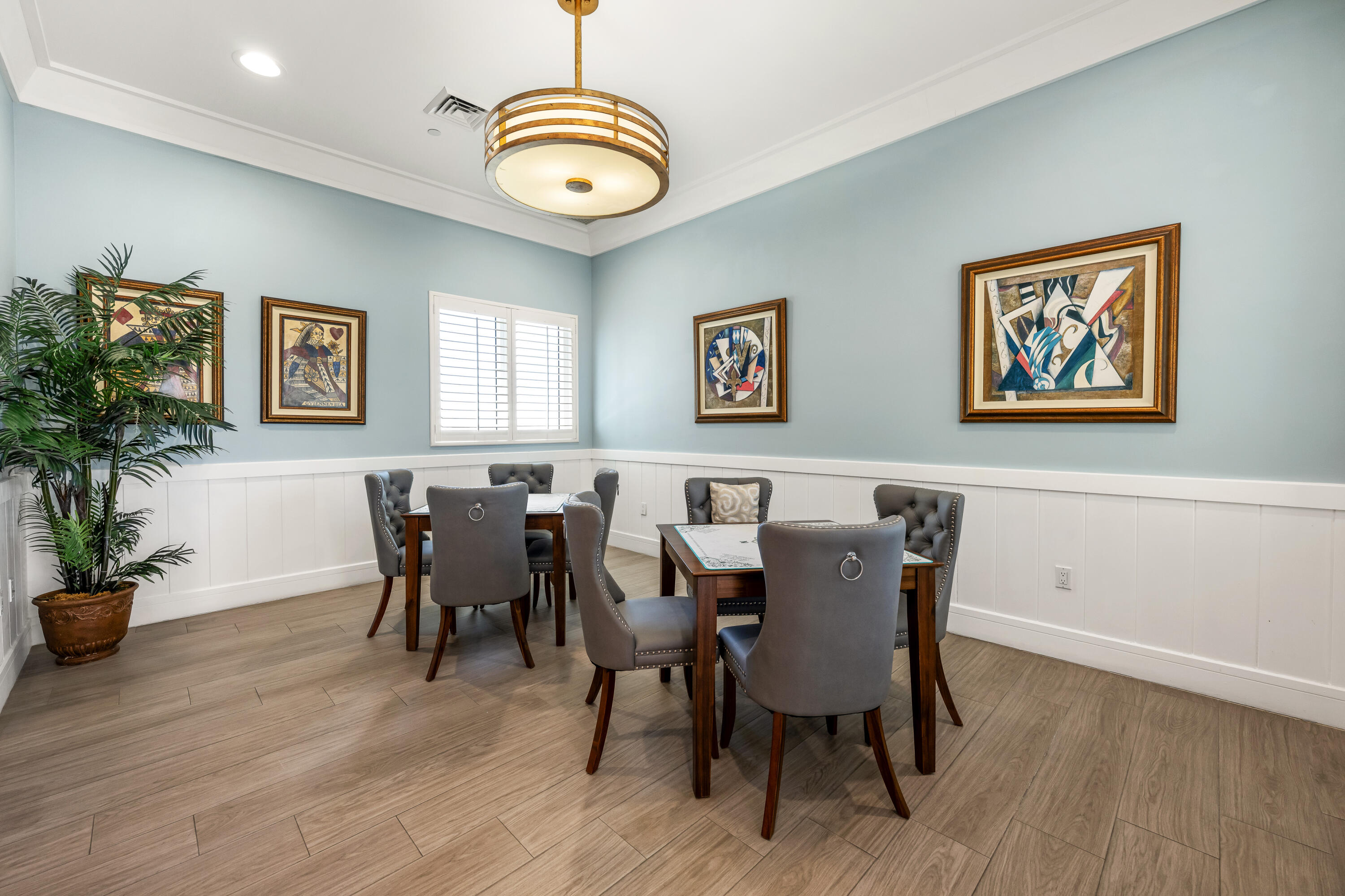 2640 Lake Shr #1811 Riviera Beach, FL 33404