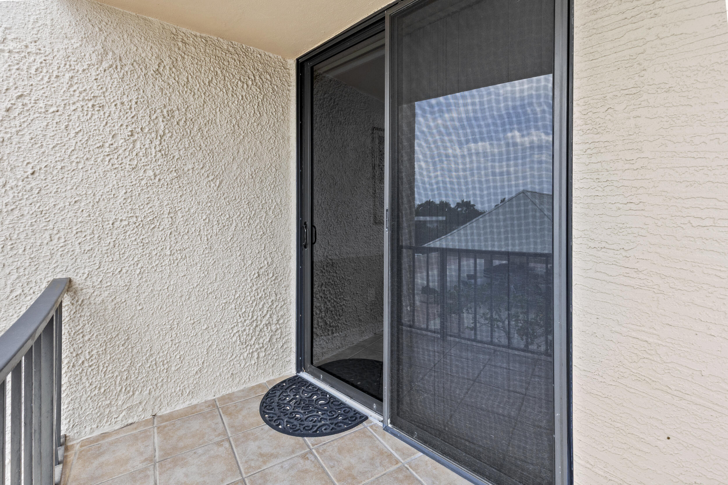 4200 N Ocean #1-204 Riviera Beach, FL 33404