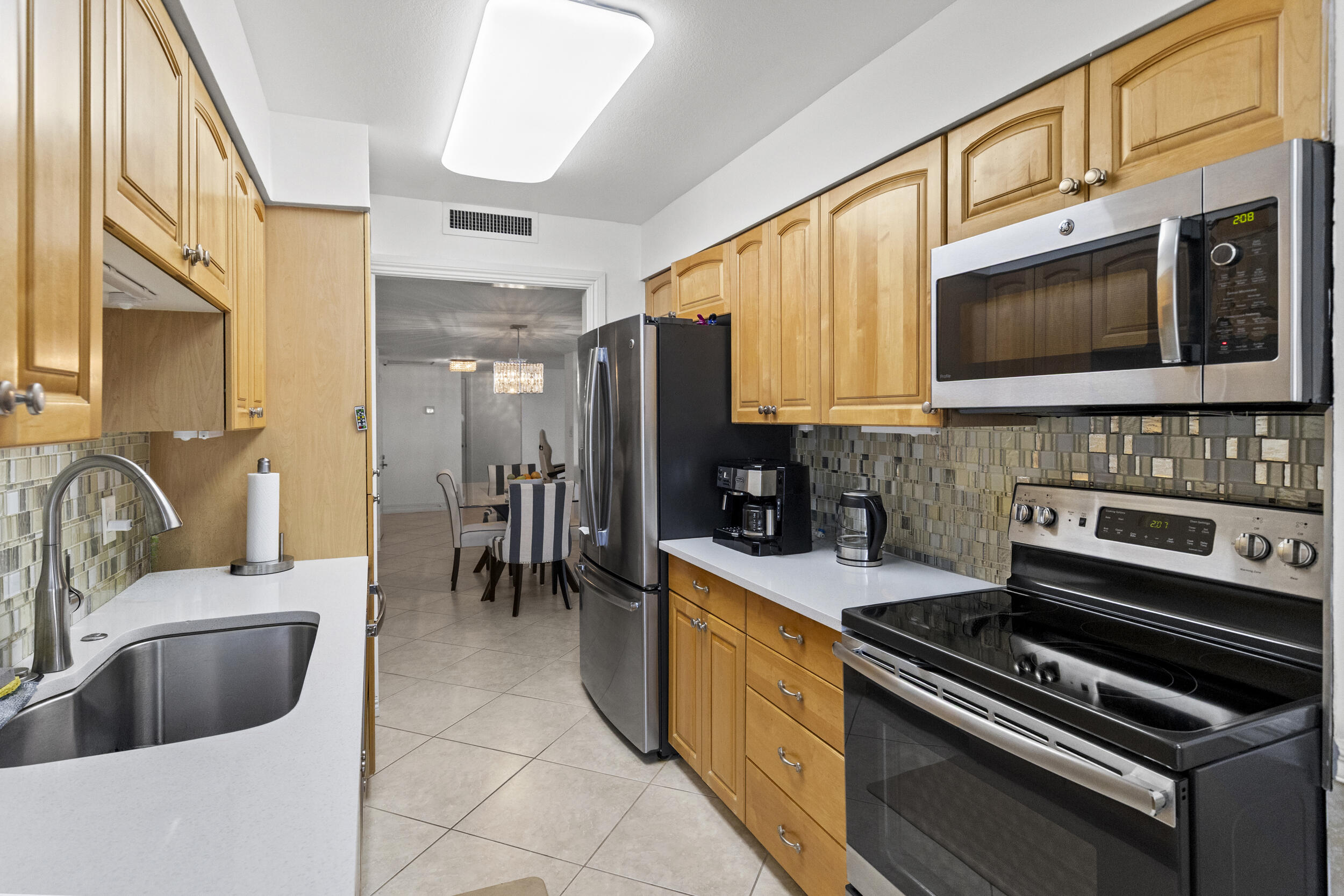 4200 N Ocean #1-204 Riviera Beach, FL 33404