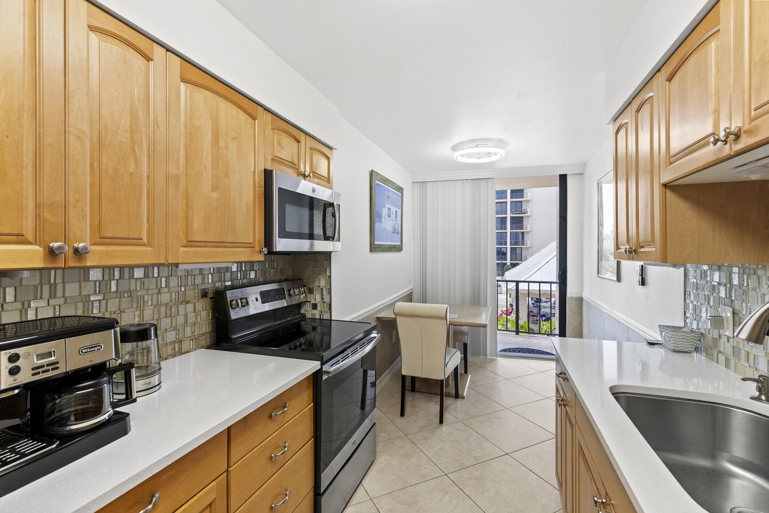 4200 N Ocean #1-204 Riviera Beach, FL 33404
