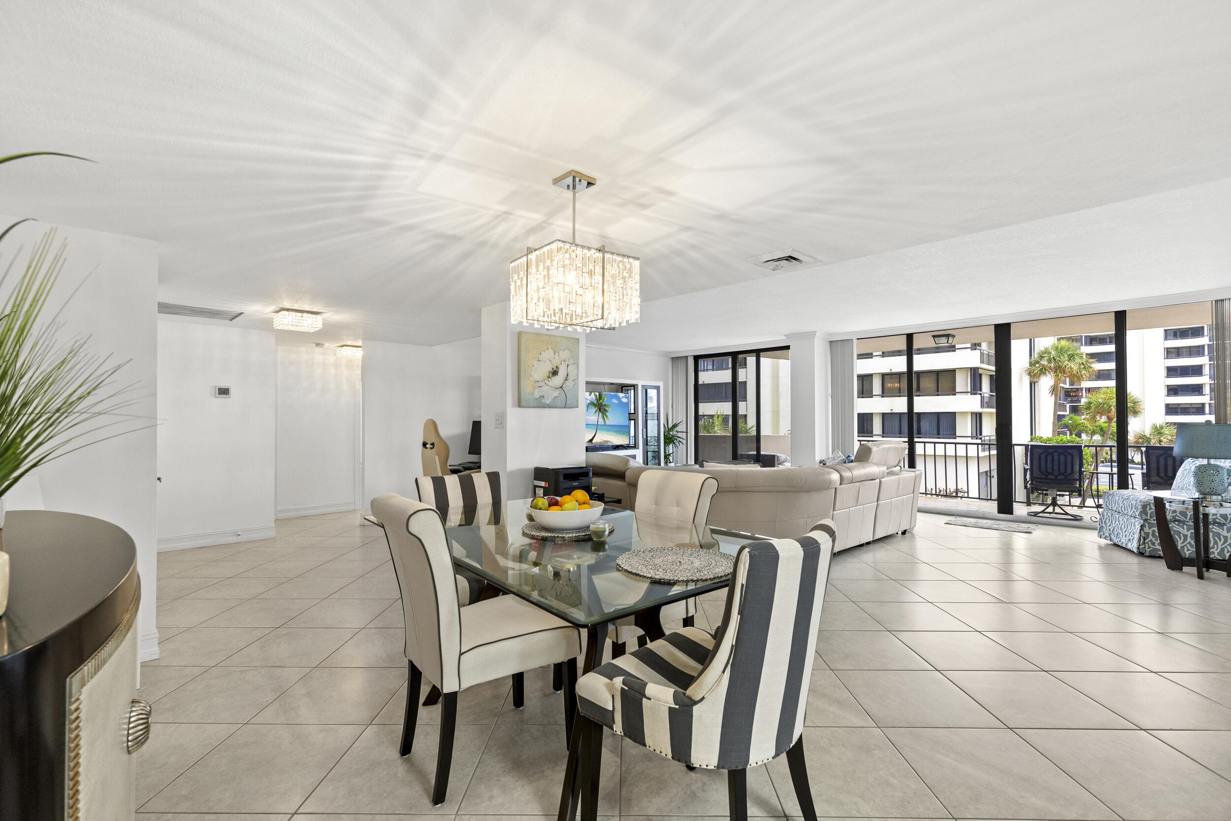 4200 N Ocean #1-204 Riviera Beach, FL 33404