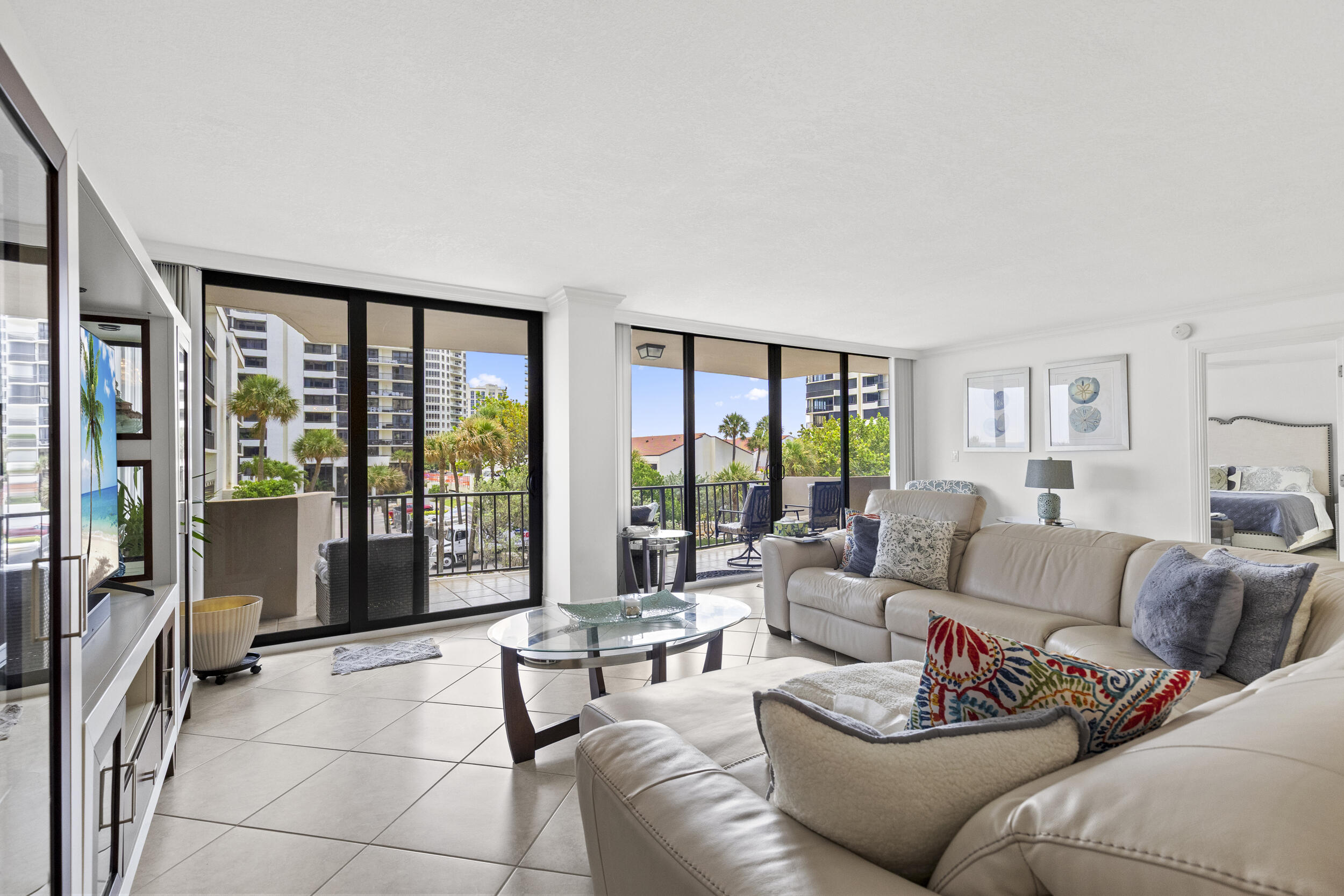 4200 N Ocean #1-204 Riviera Beach, FL 33404