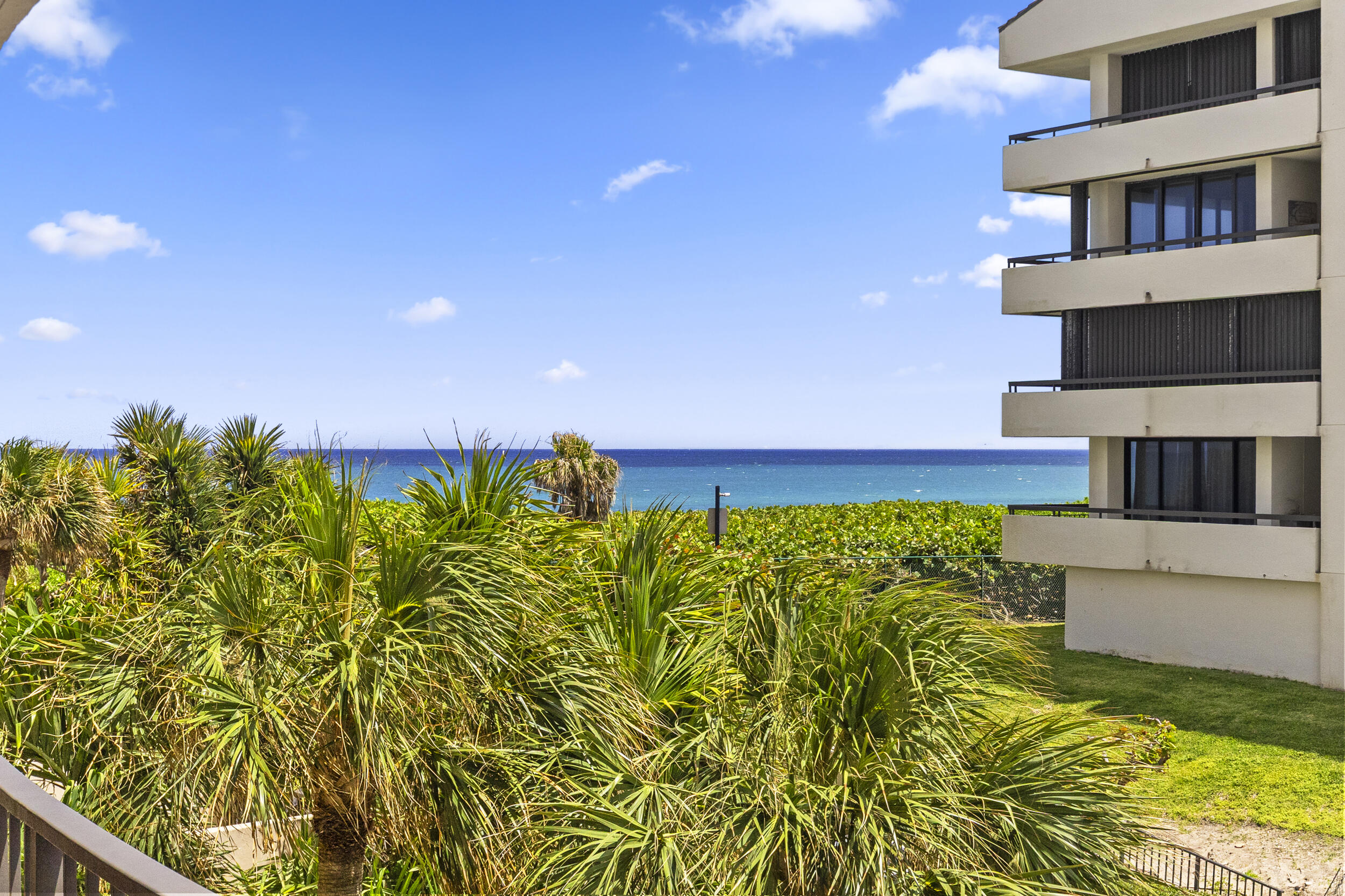 4200 N Ocean #1-204 Riviera Beach, FL 33404