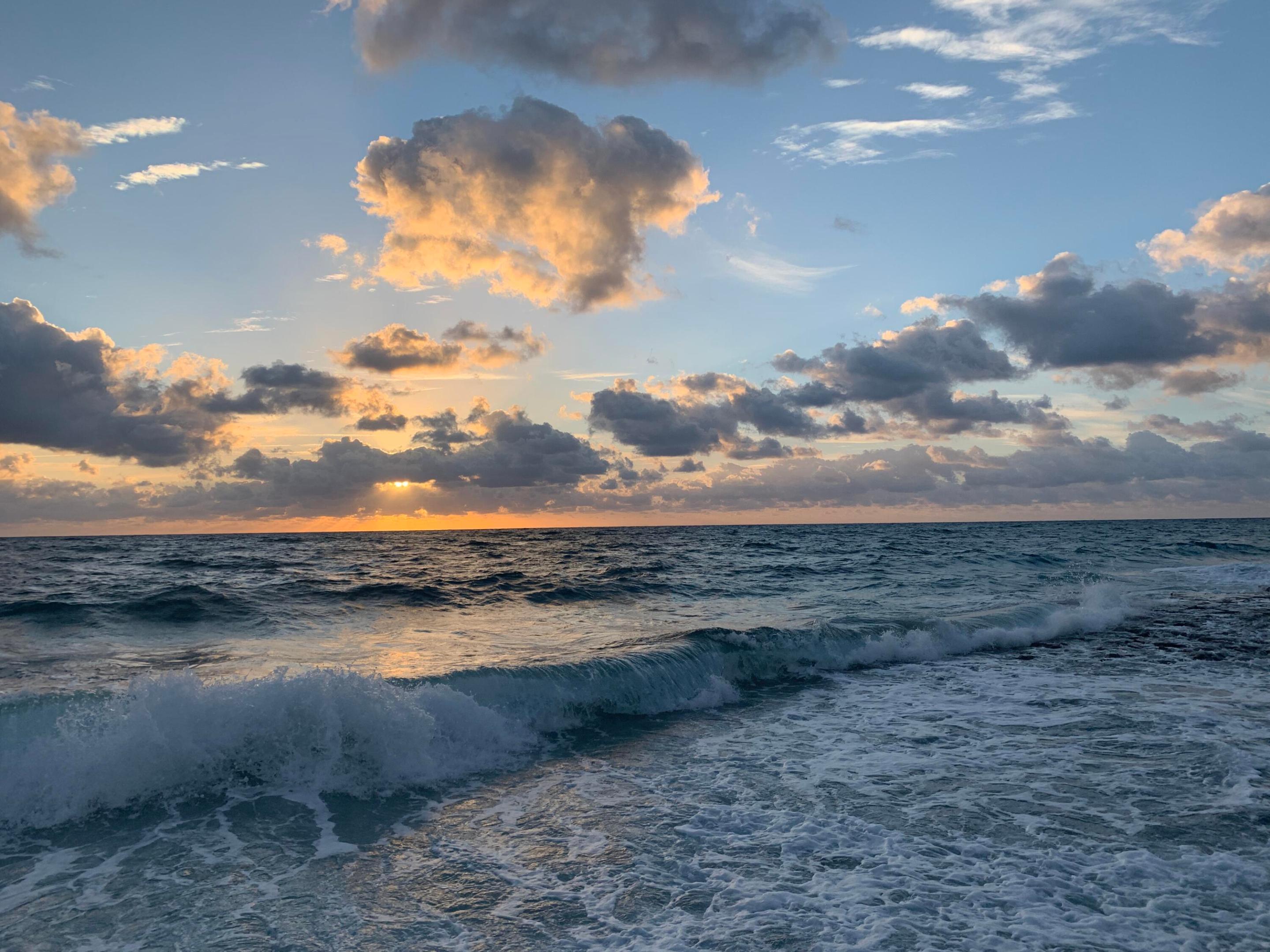 4200 N Ocean #1-204 Riviera Beach, FL 33404
