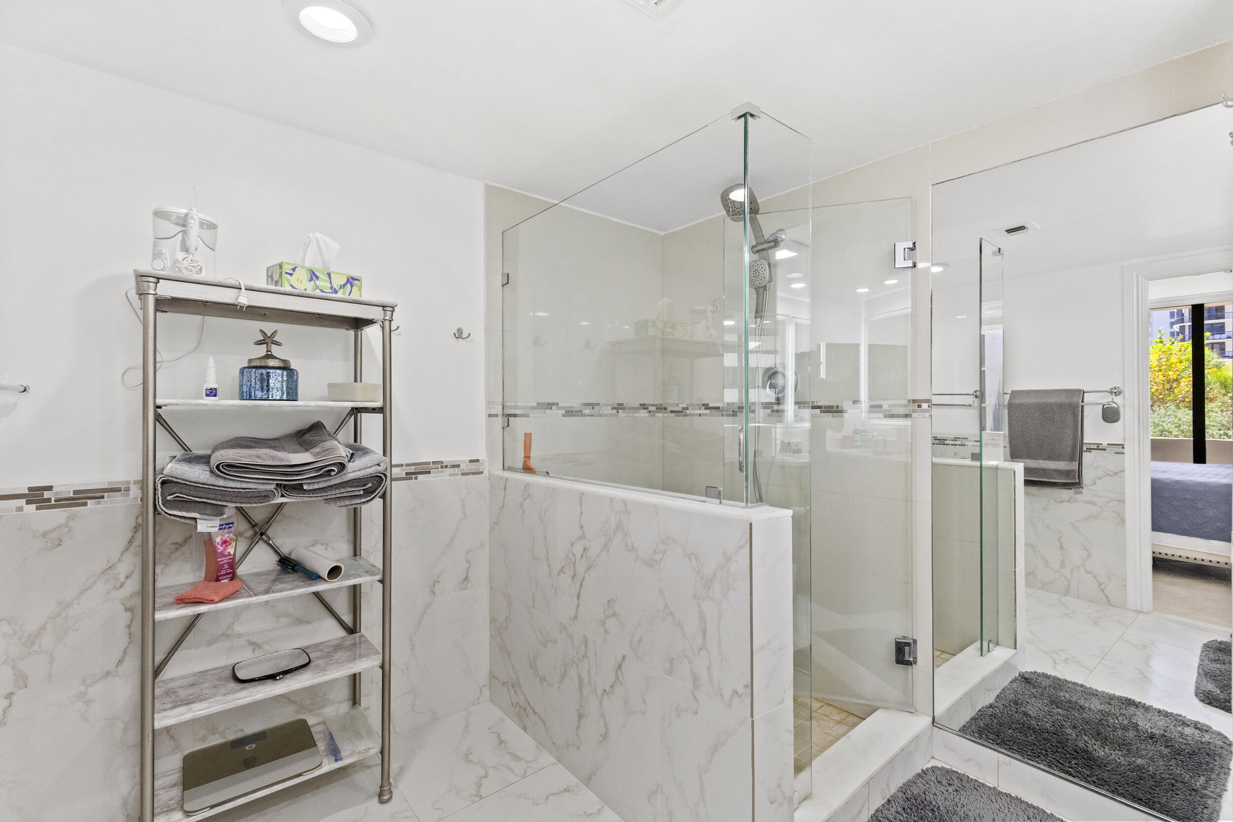 4200 N Ocean #1-204 Riviera Beach, FL 33404