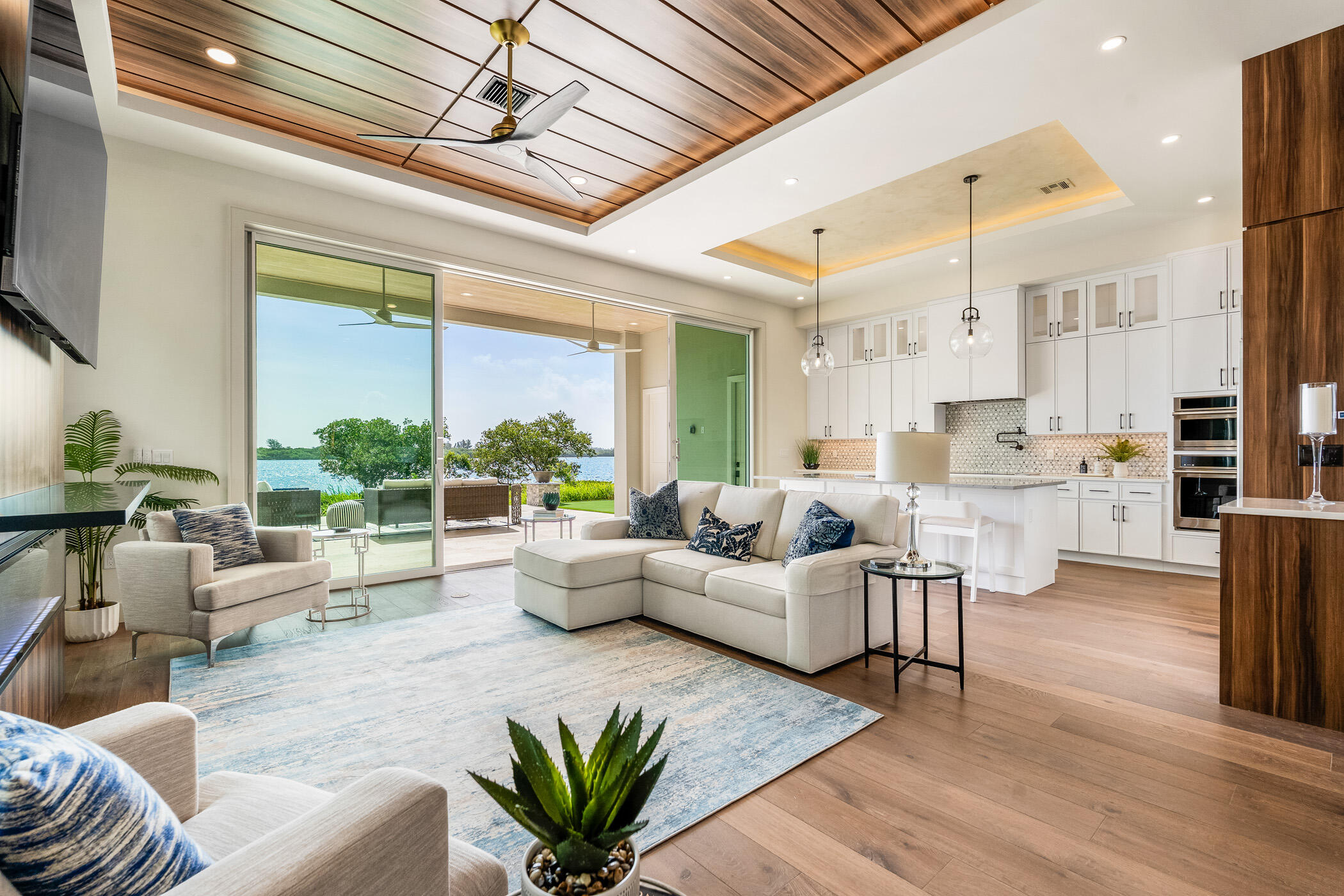 4842 S Harbor Vero Beach, FL 32967