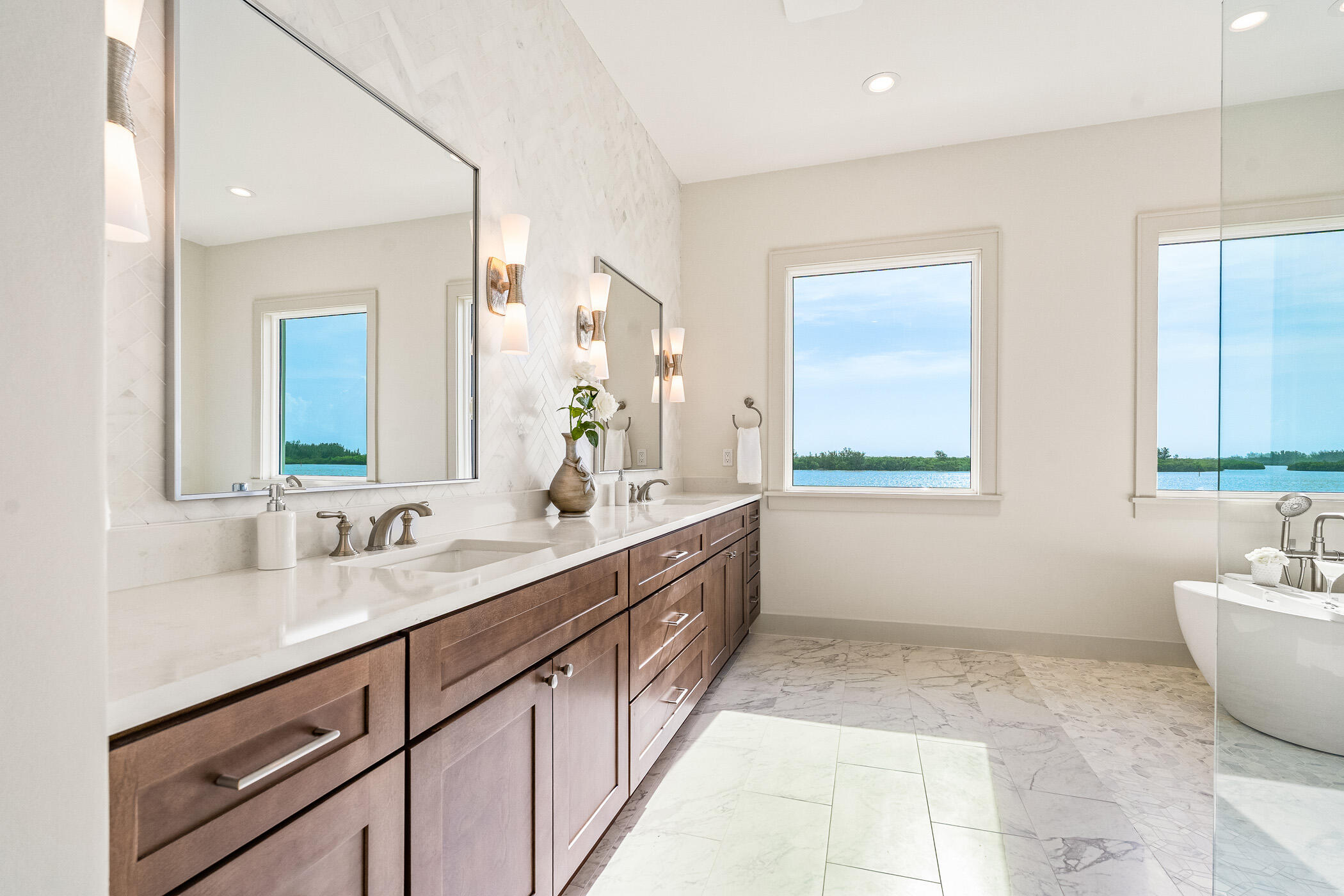 4842 S Harbor Vero Beach, FL 32967