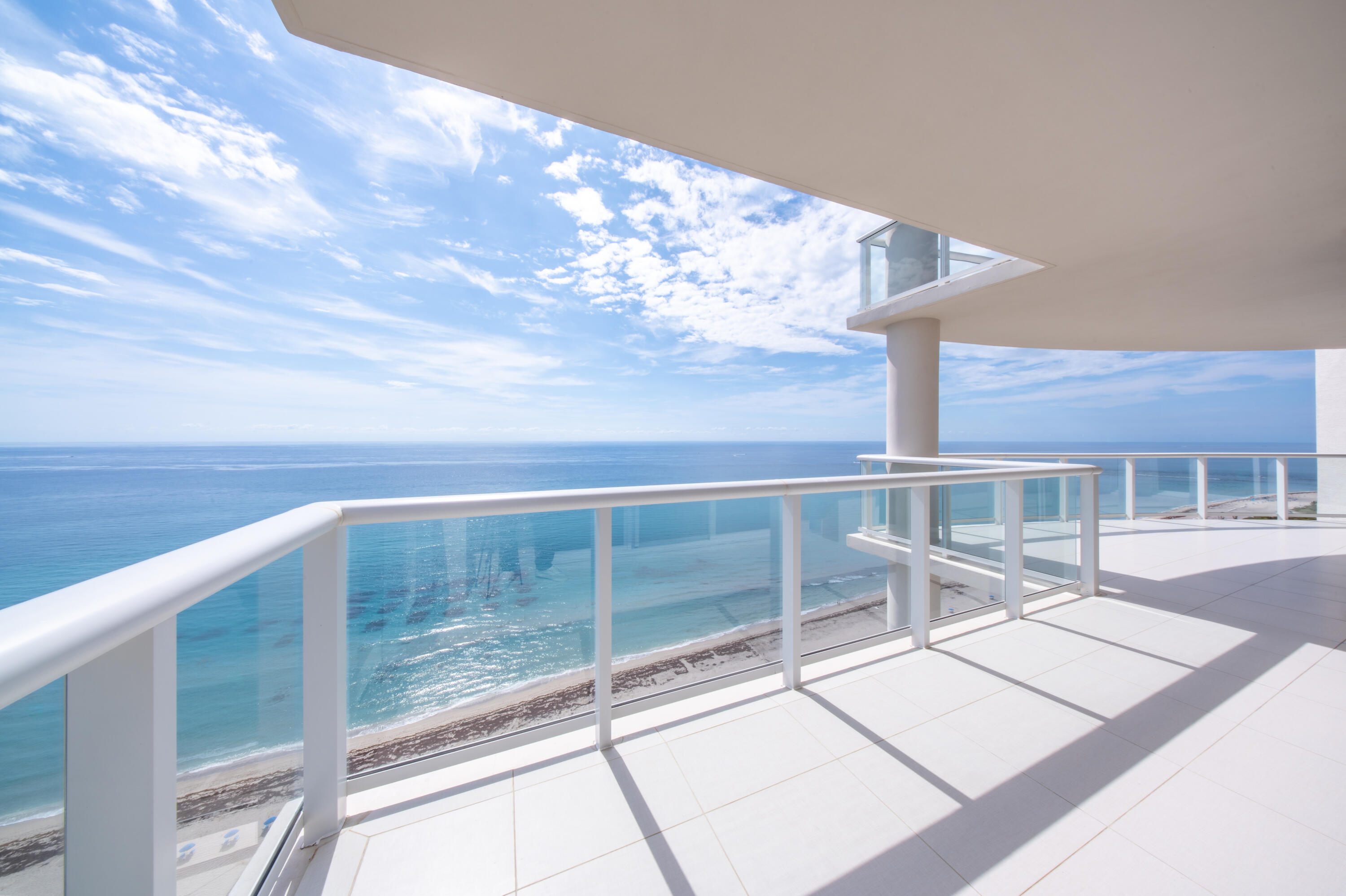 2700 N Ocean #2503a Riviera Beach, FL 33404