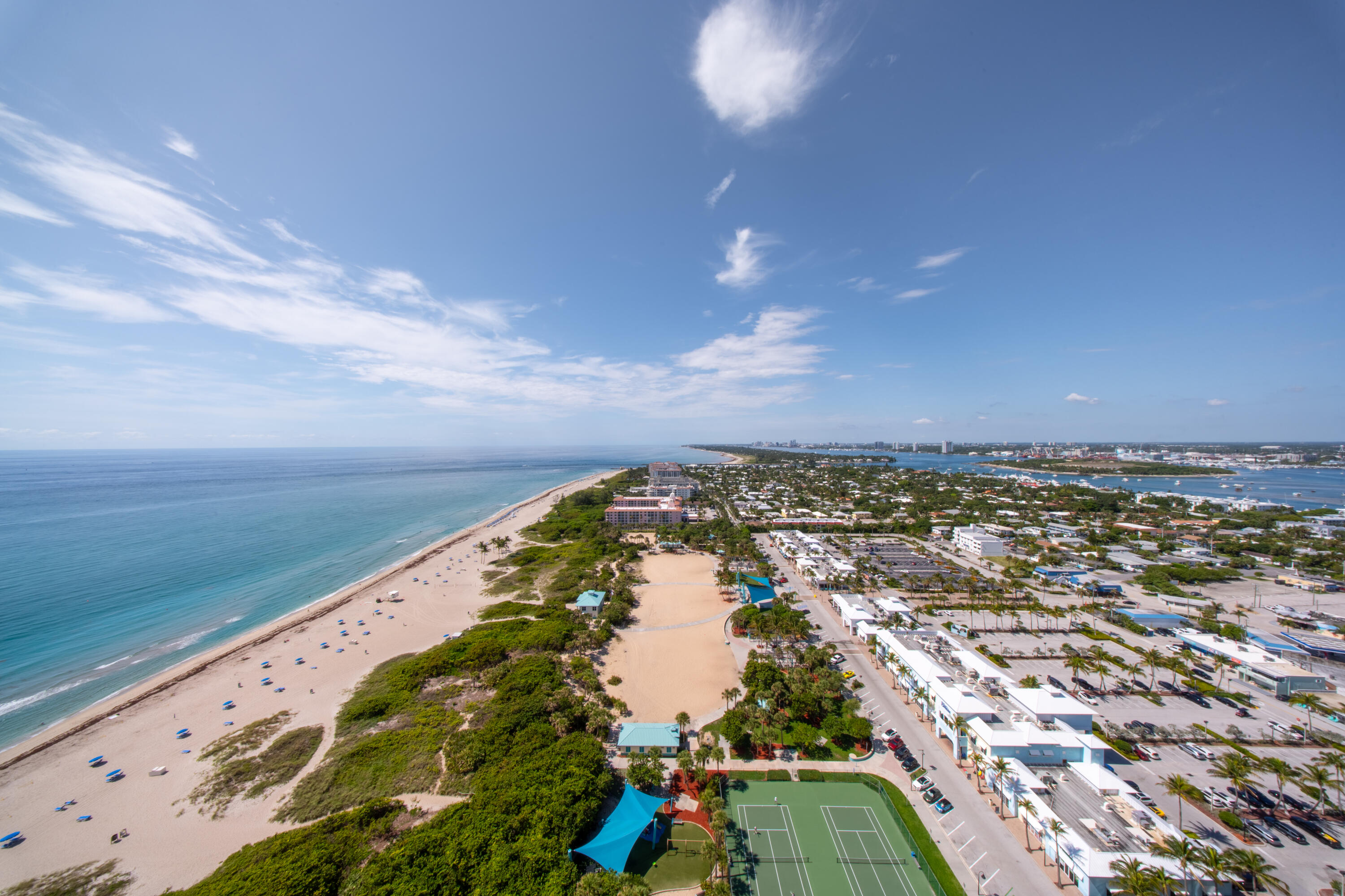 2700 N Ocean #2503a Riviera Beach, FL 33404