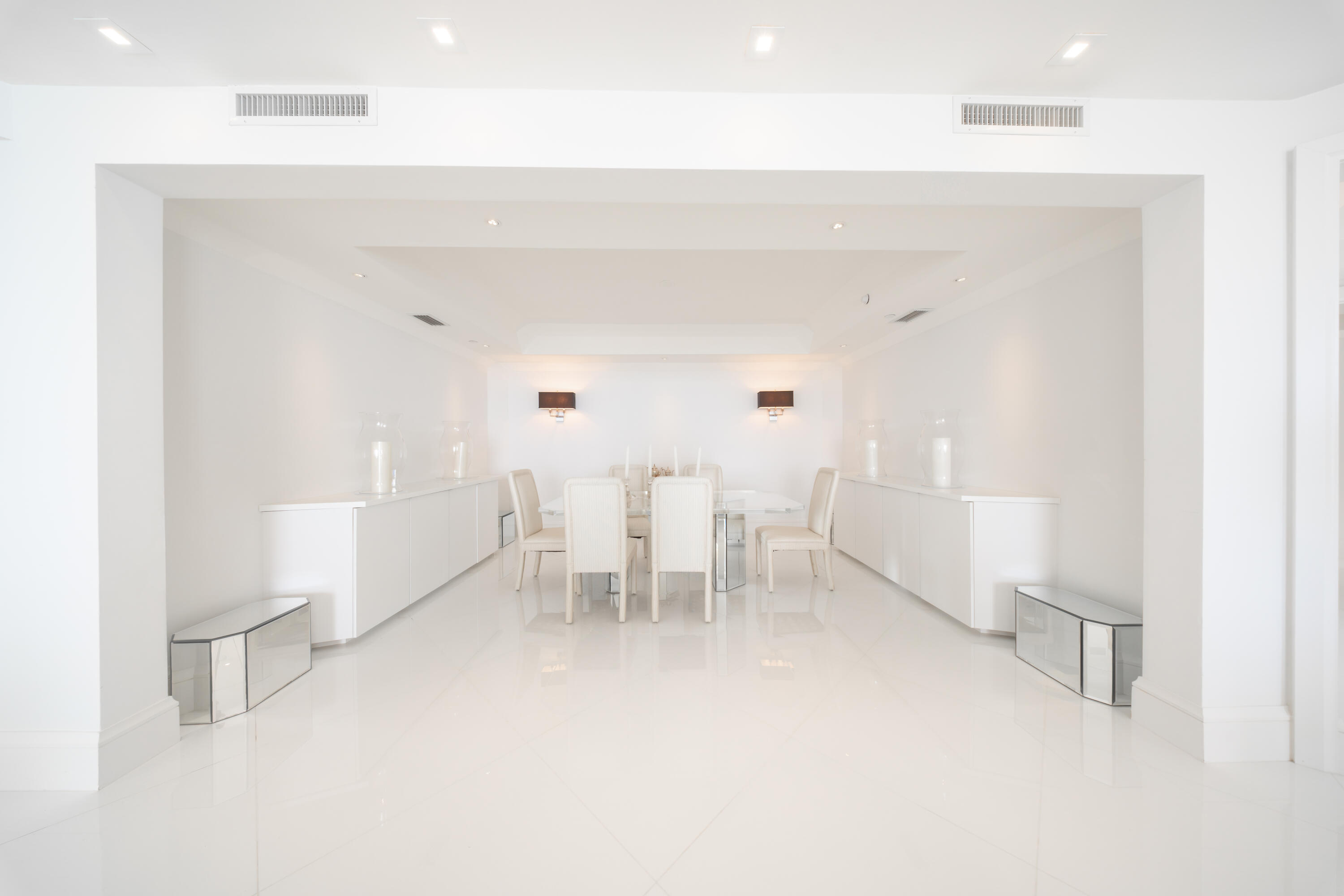 2700 N Ocean #2503a Riviera Beach, FL 33404