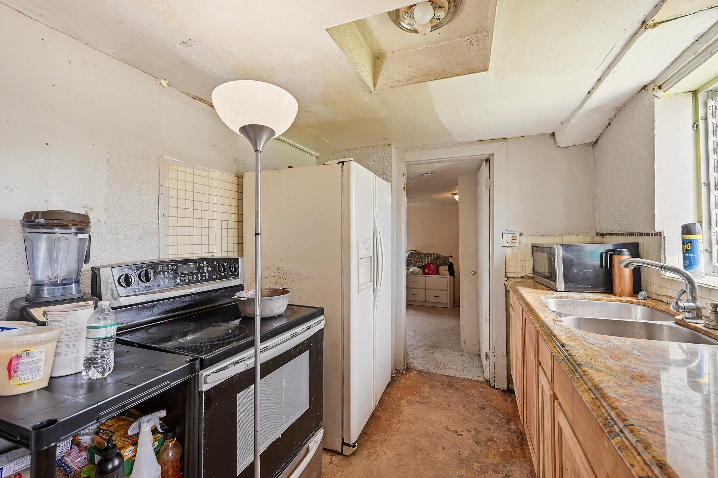 700 SW 8th Pompano Beach, FL 33060