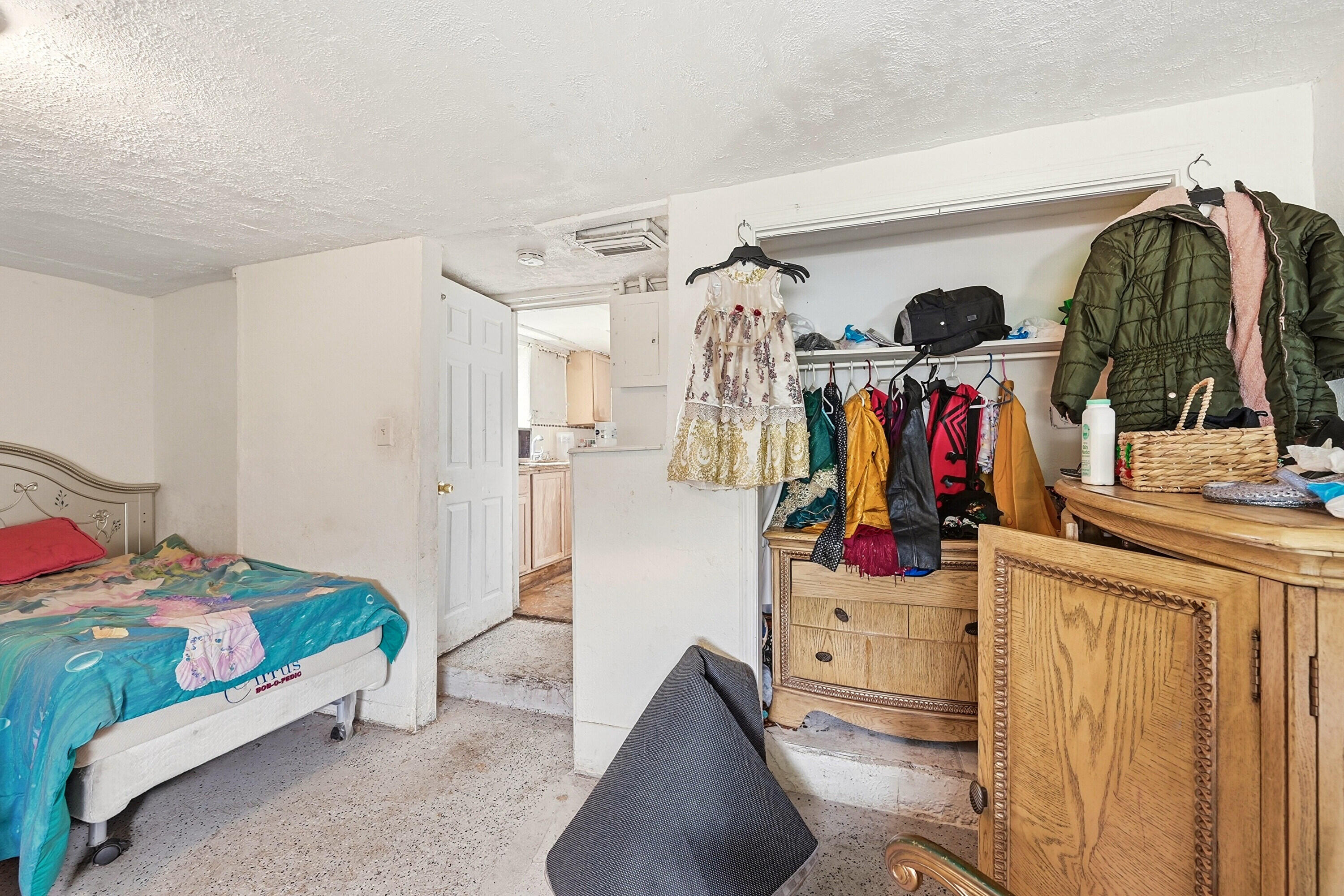 700 SW 8th Pompano Beach, FL 33060