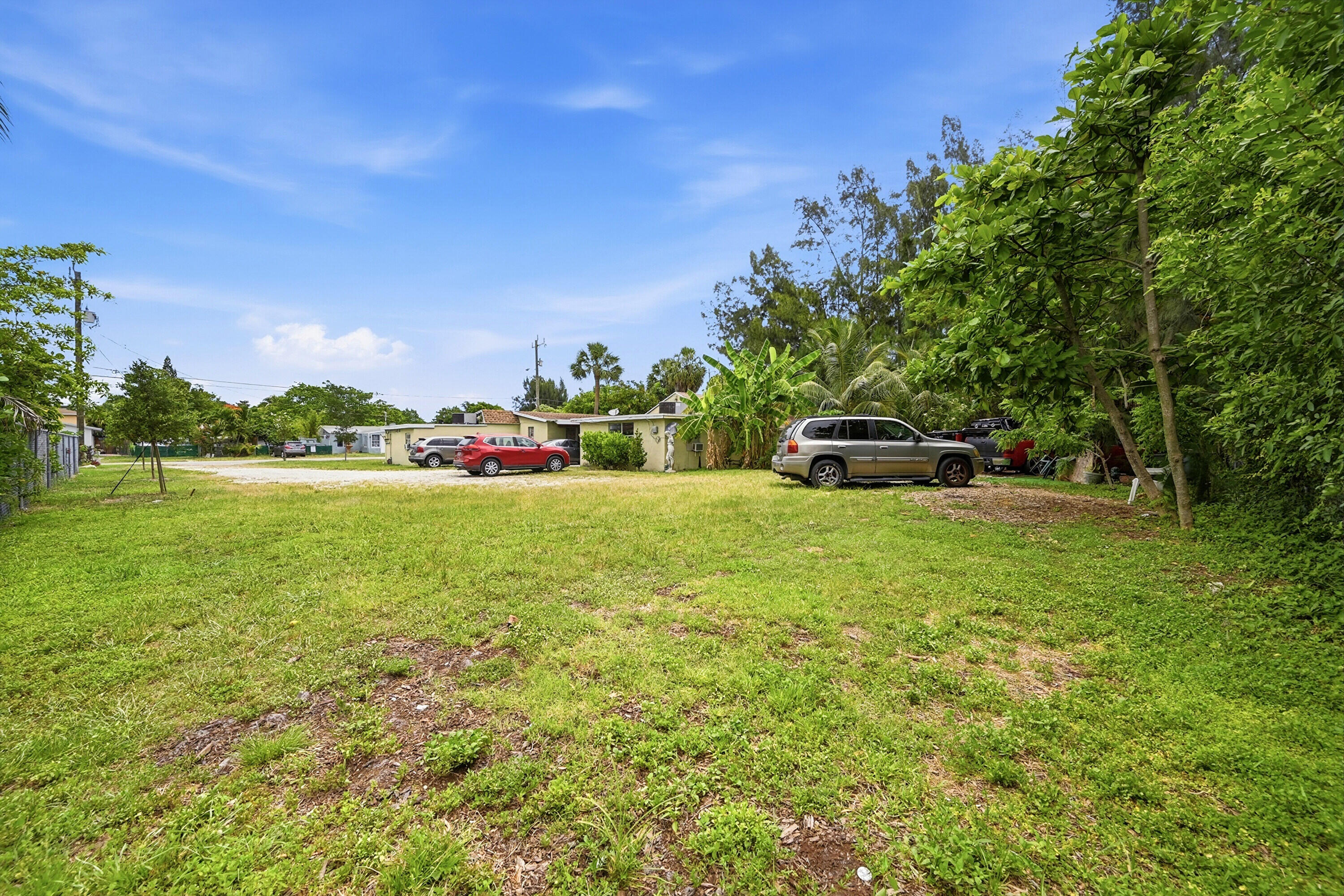 700 SW 8th Pompano Beach, FL 33060