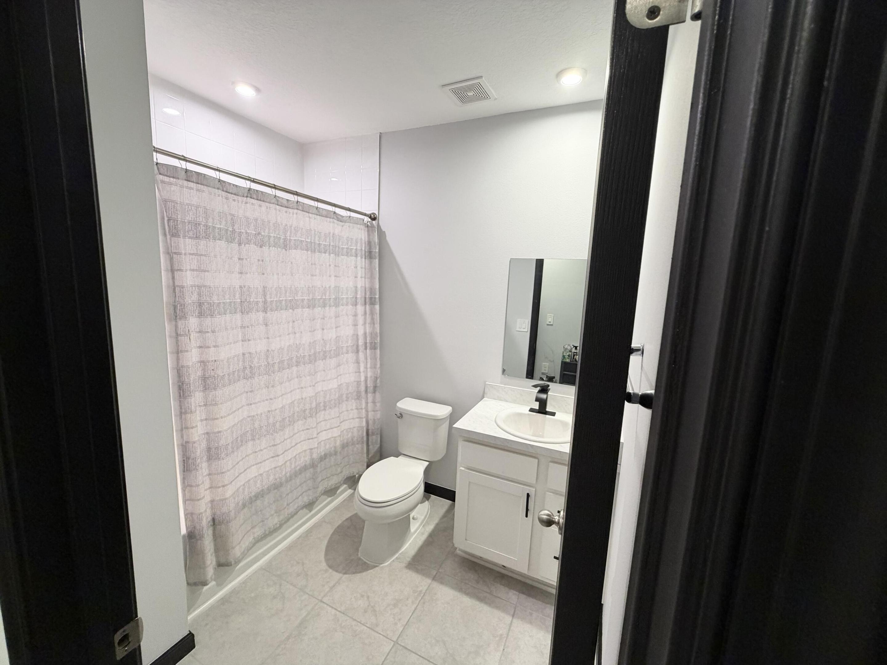 845 Persimmon Fort Pierce, FL 34981