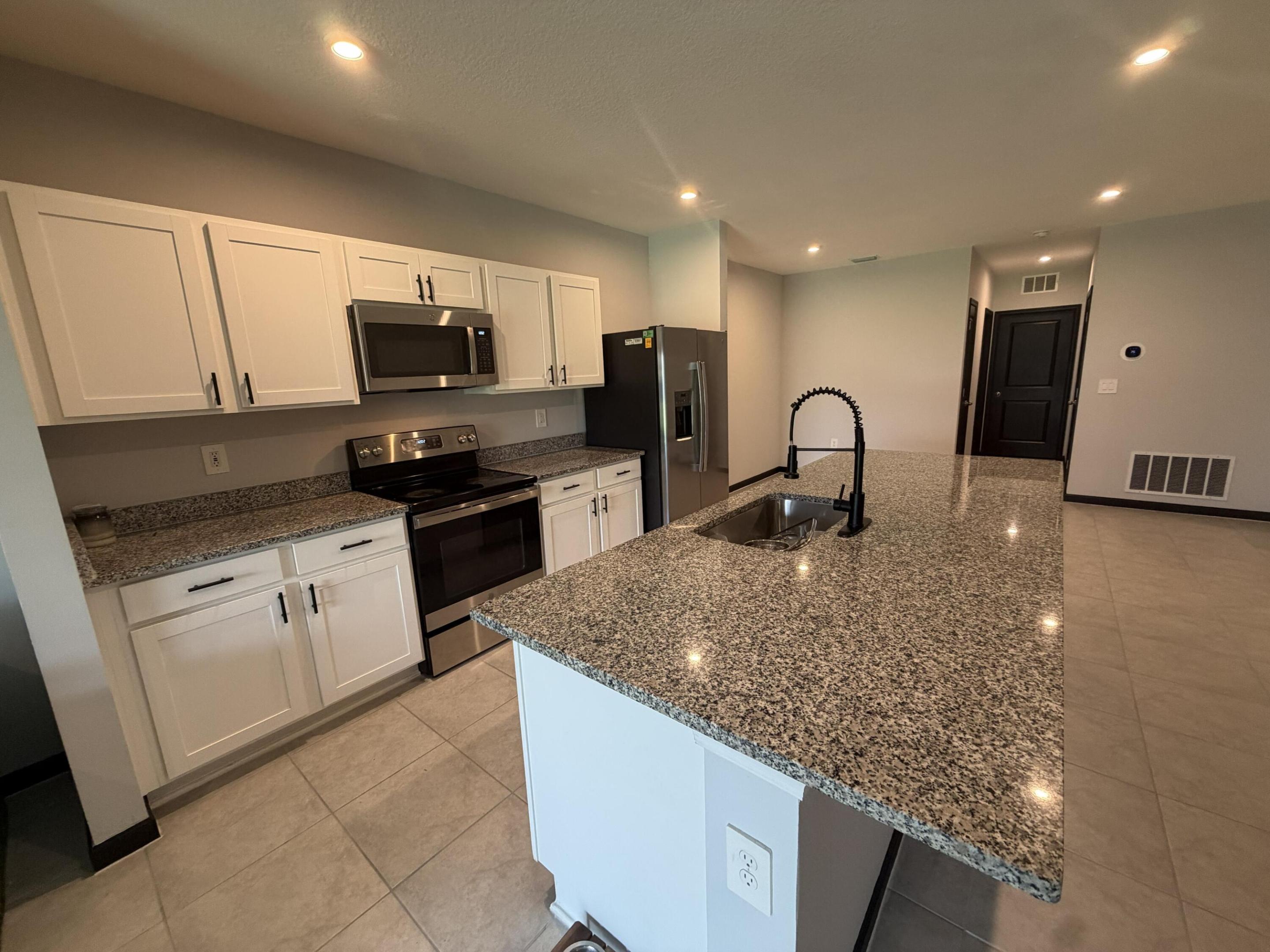 845 Persimmon Fort Pierce, FL 34981