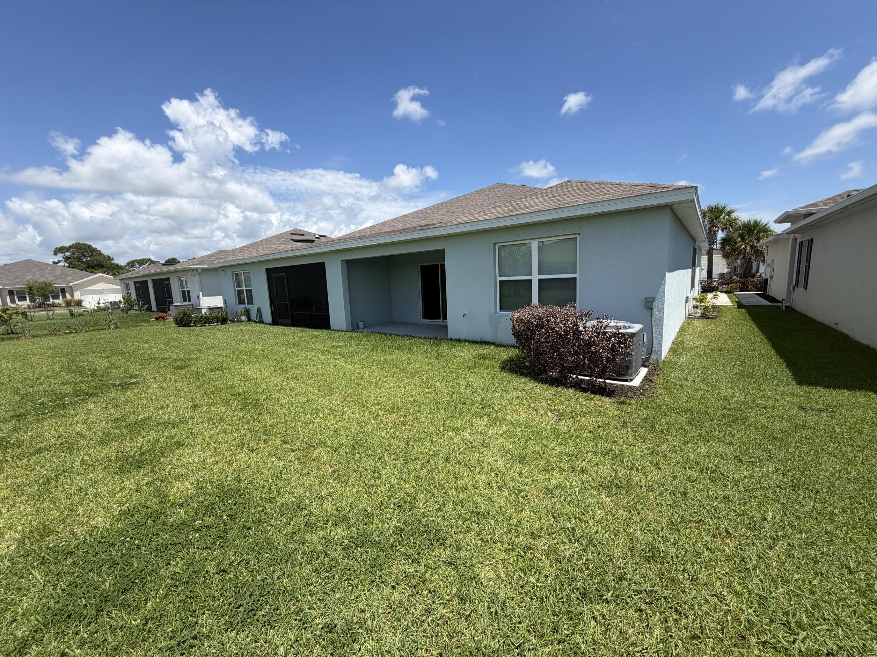 845 Persimmon Fort Pierce, FL 34981