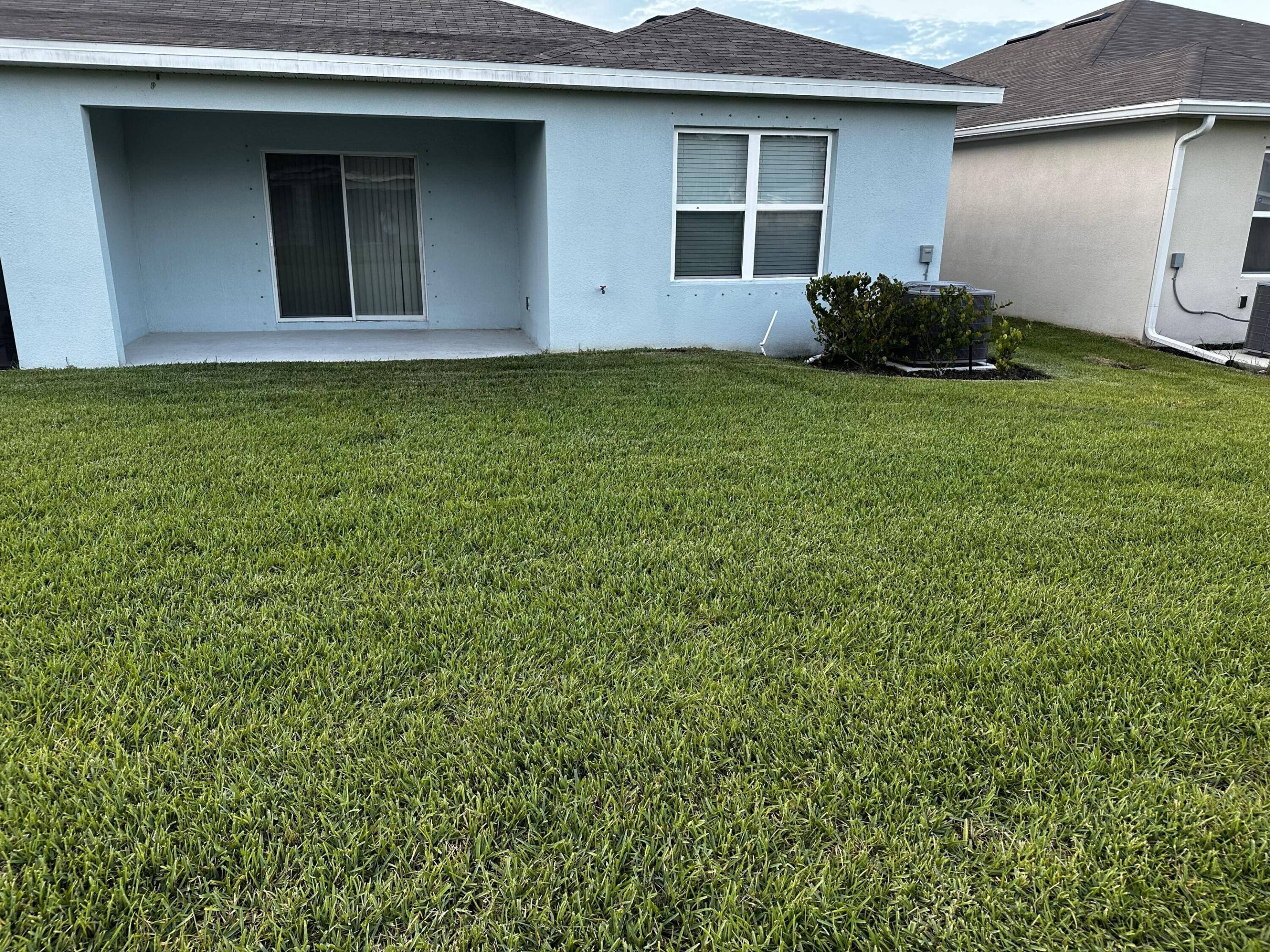 845 Persimmon Fort Pierce, FL 34981