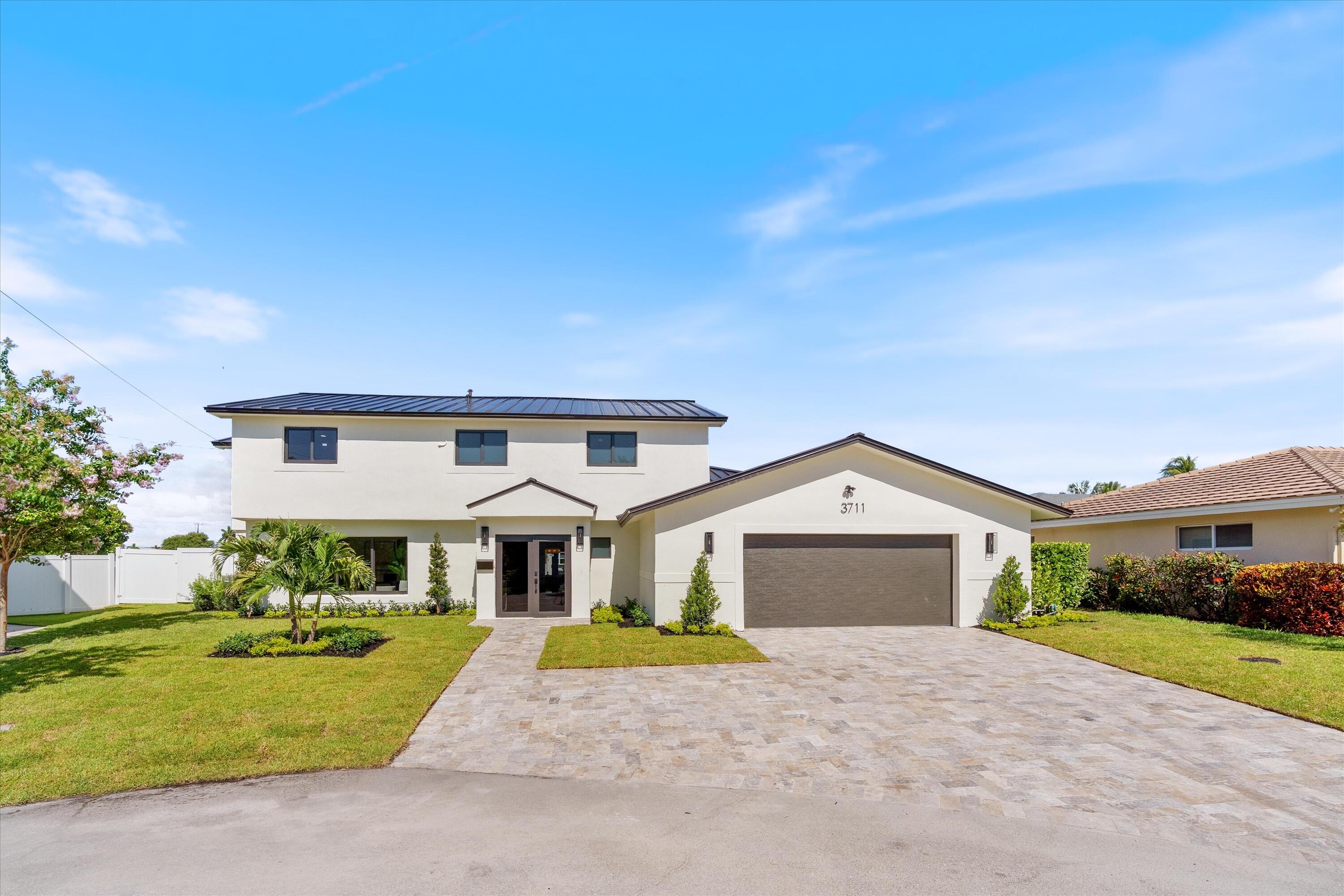 3711 NE 27th Lighthouse Point, FL 33064