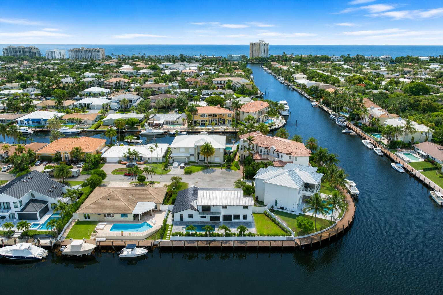 3711 NE 27th Lighthouse Point, FL 33064