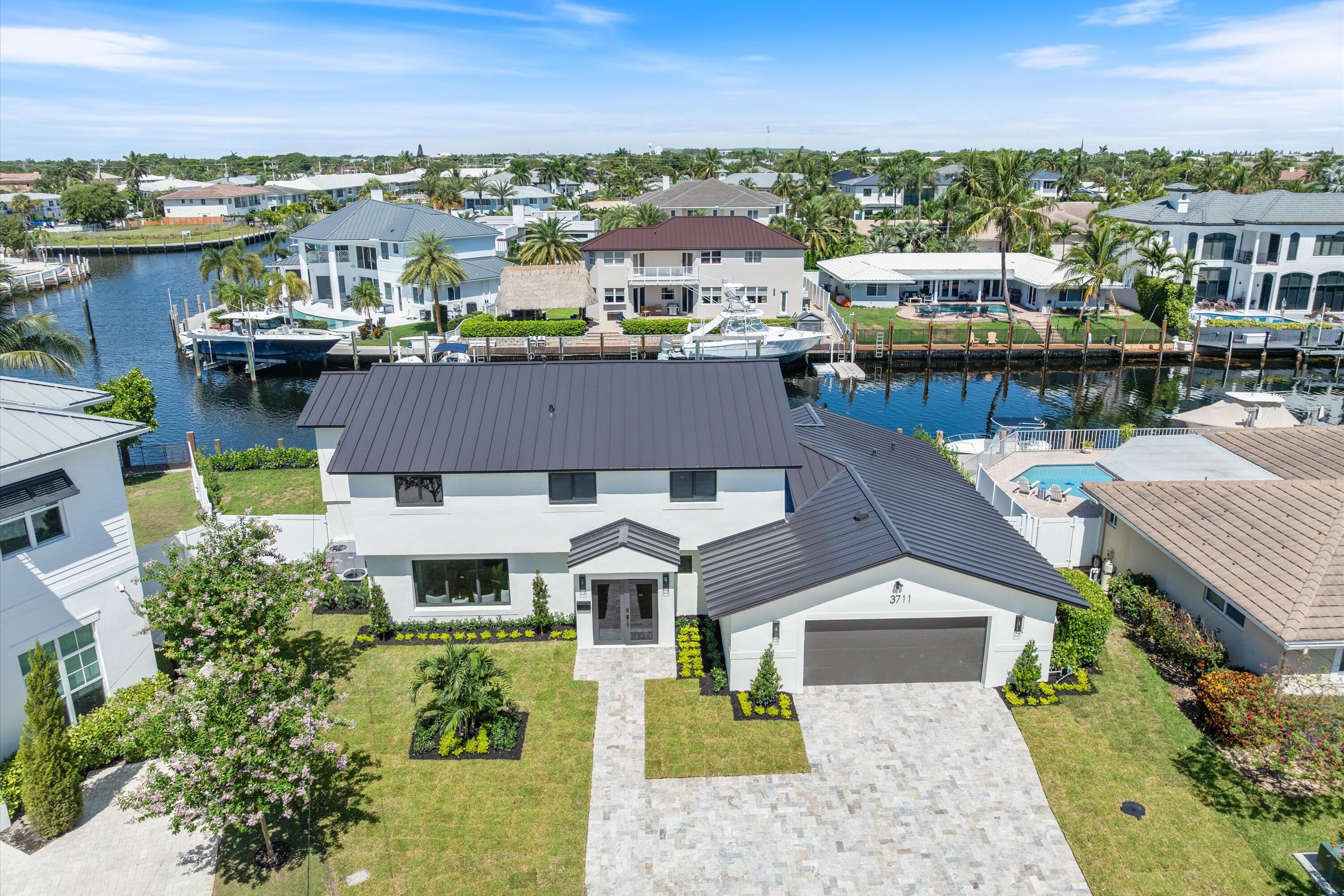 3711 NE 27th Lighthouse Point, FL 33064