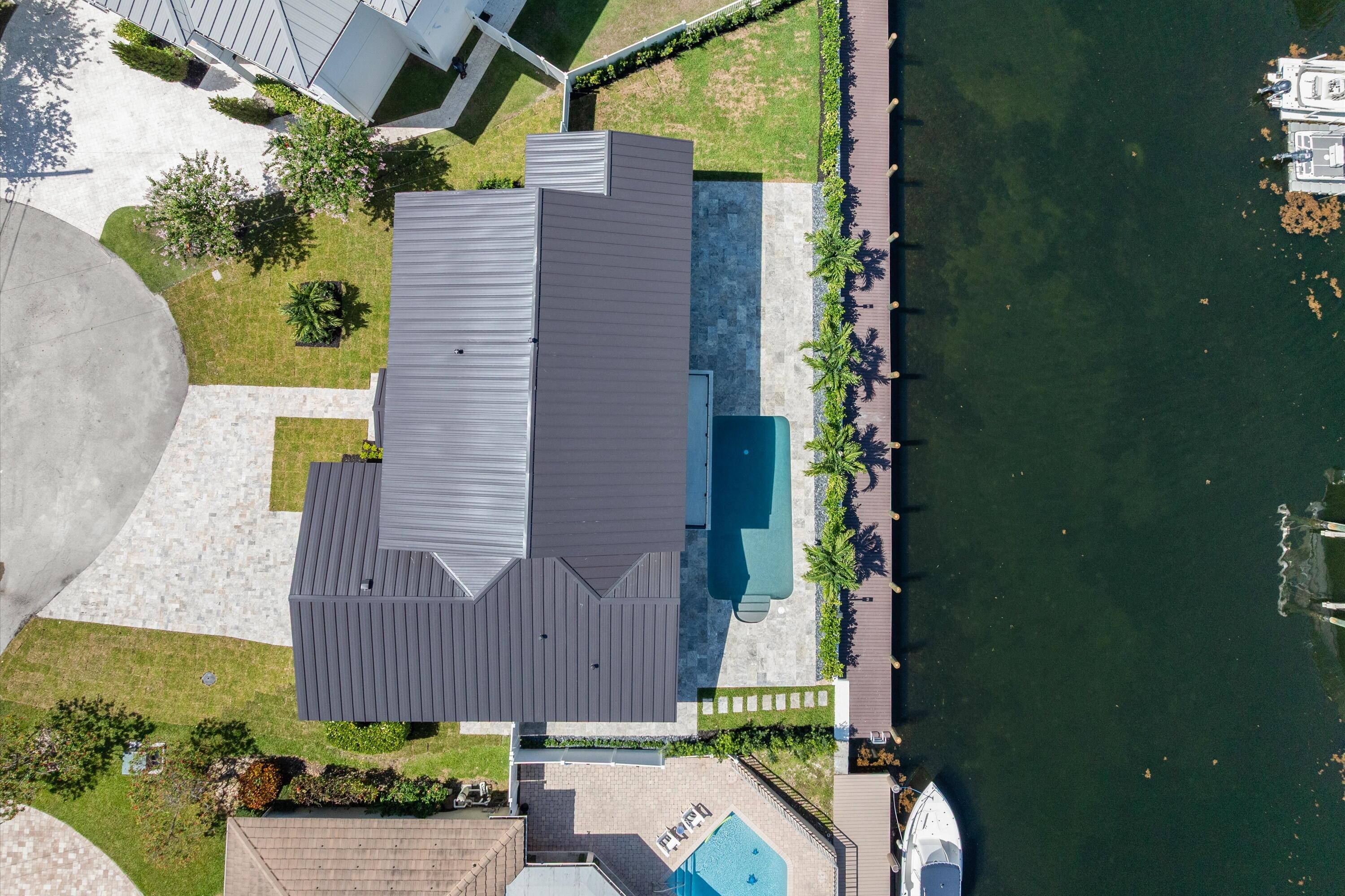 3711 NE 27th Lighthouse Point, FL 33064