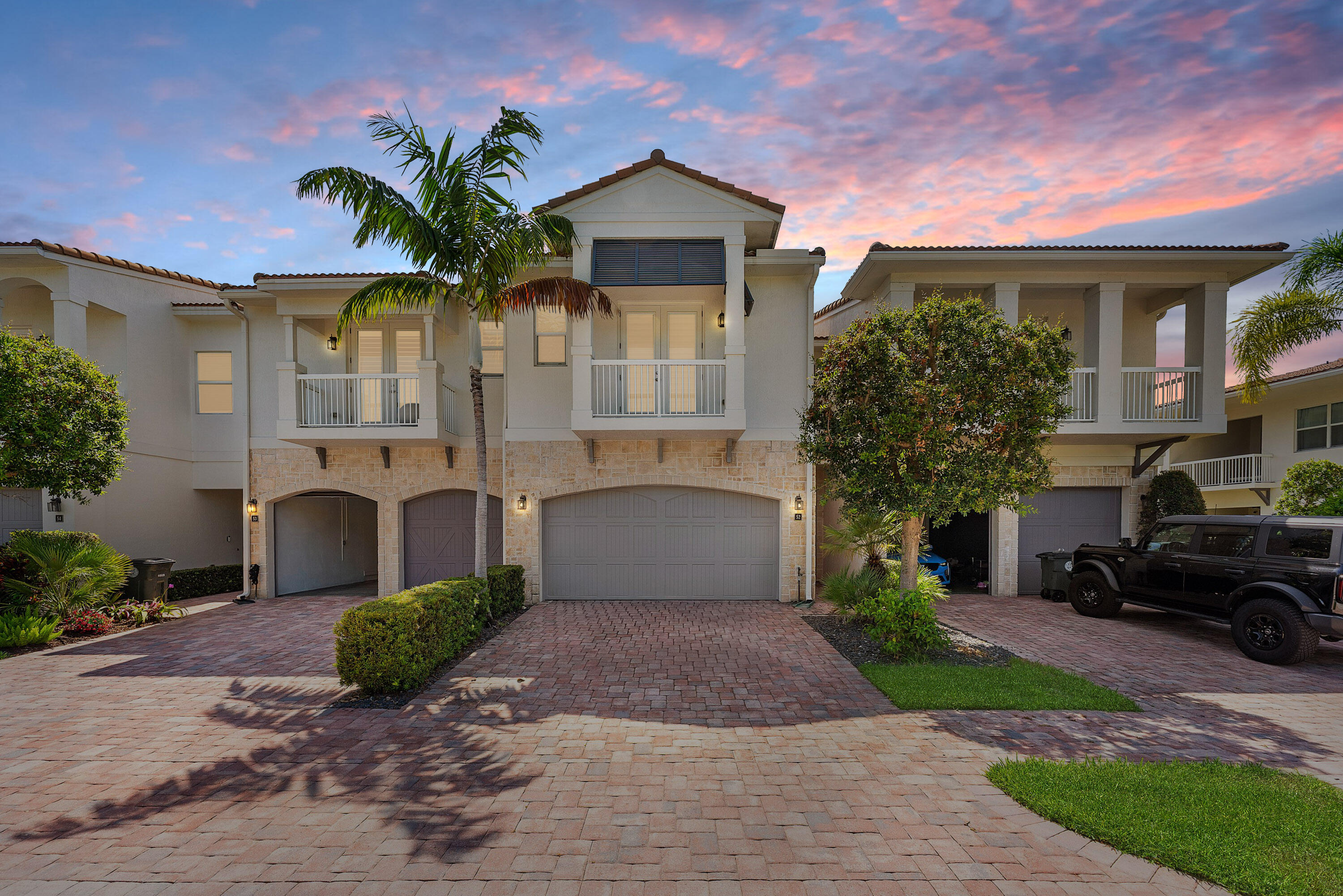 100 NW 69th #52