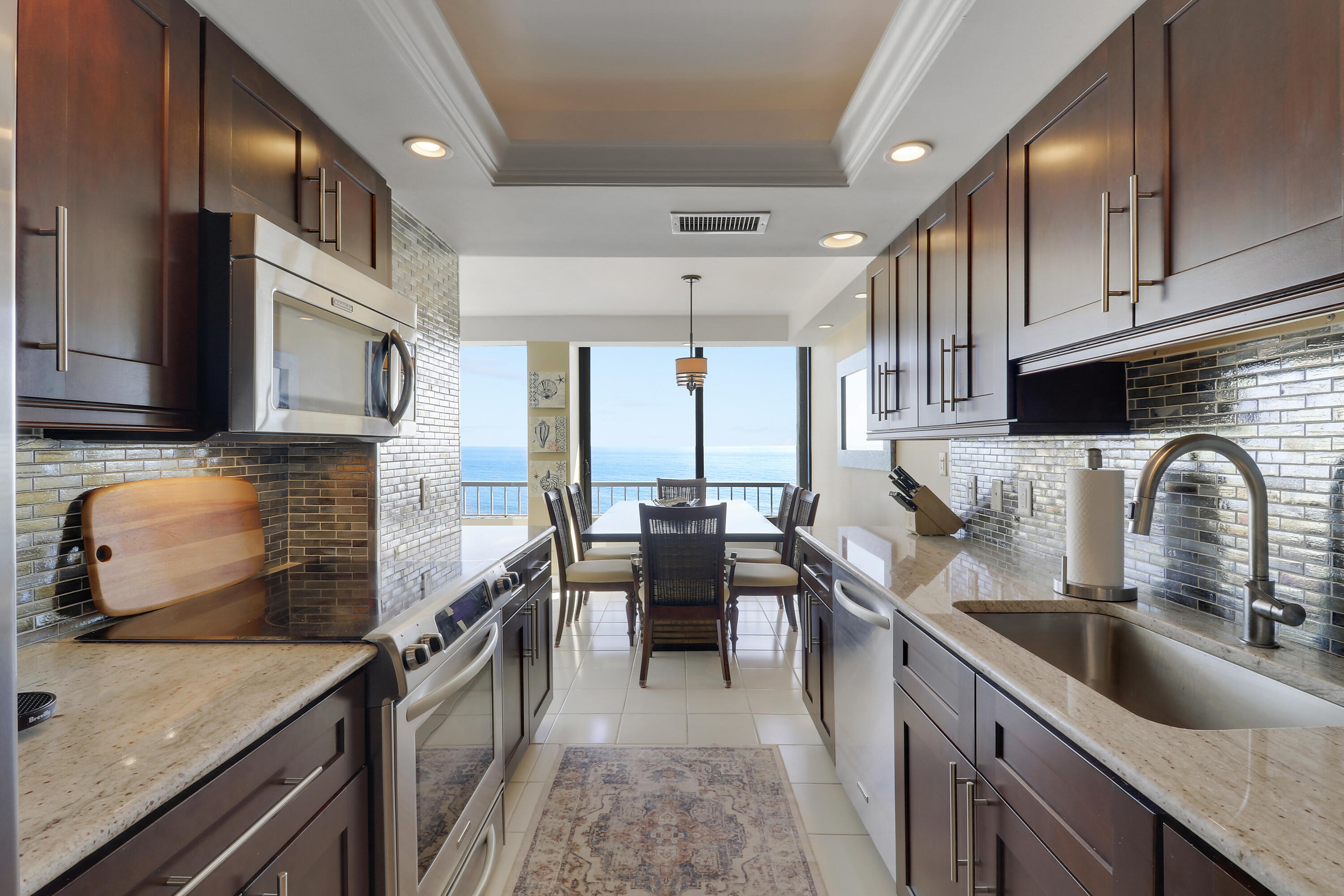 5510 N Ocean #4C Singer Island, FL 33404