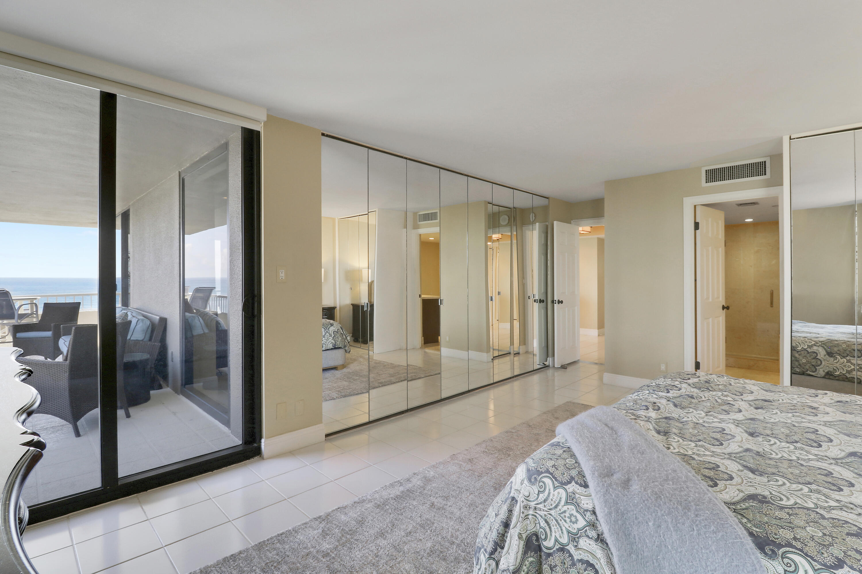 5510 N Ocean #4C Singer Island, FL 33404
