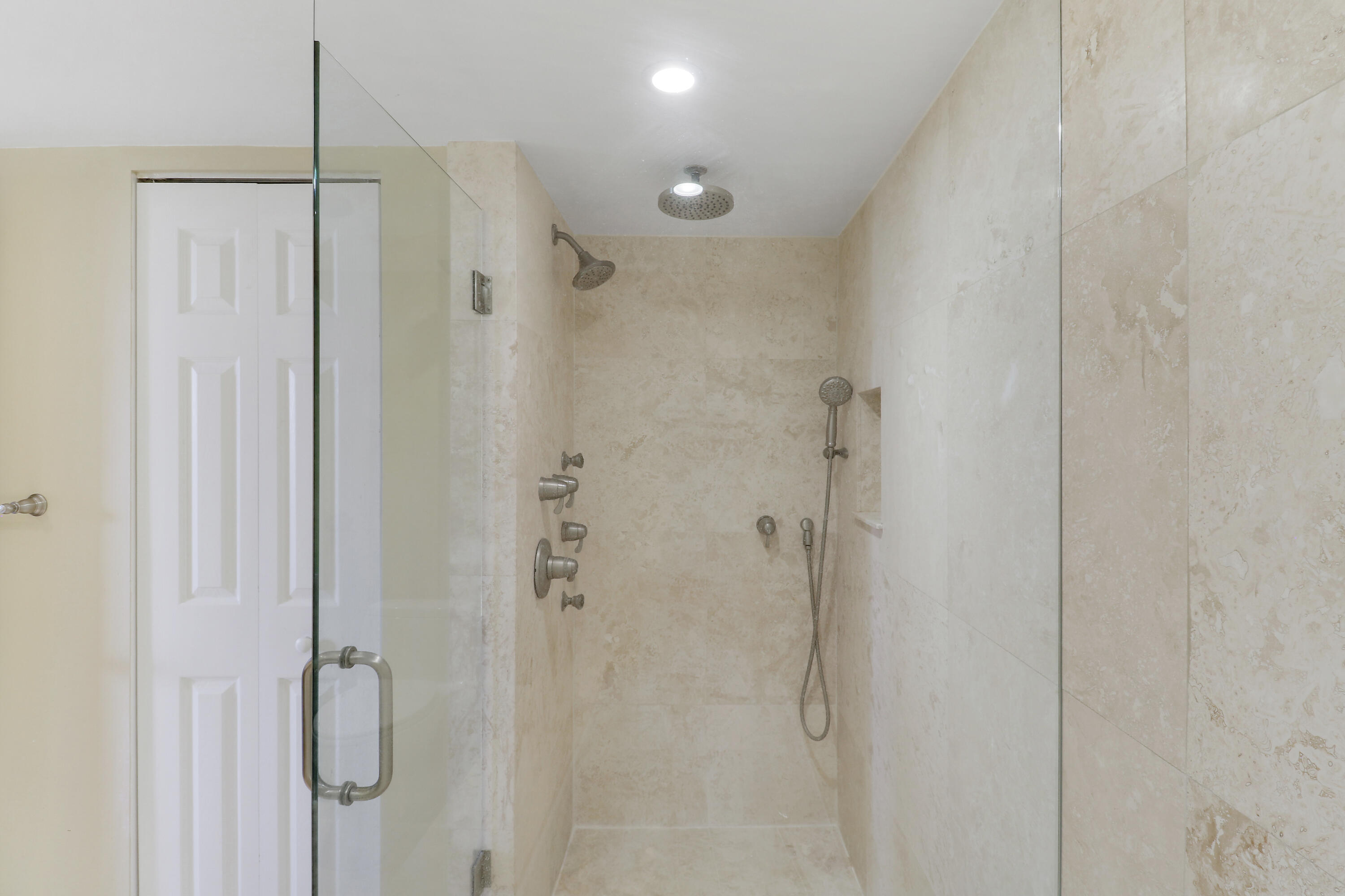 5510 N Ocean #4C Singer Island, FL 33404