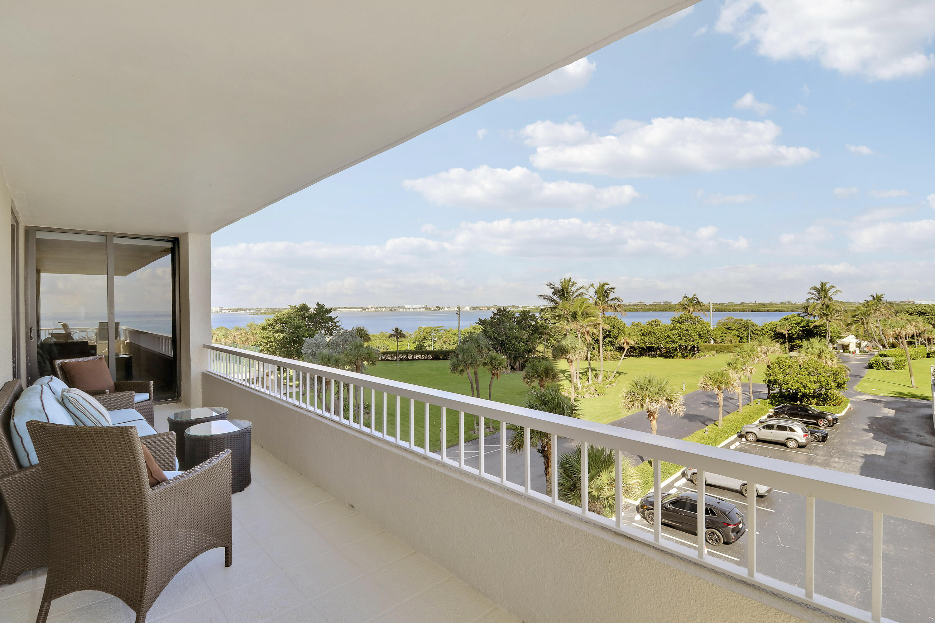 5510 N Ocean #4C Singer Island, FL 33404