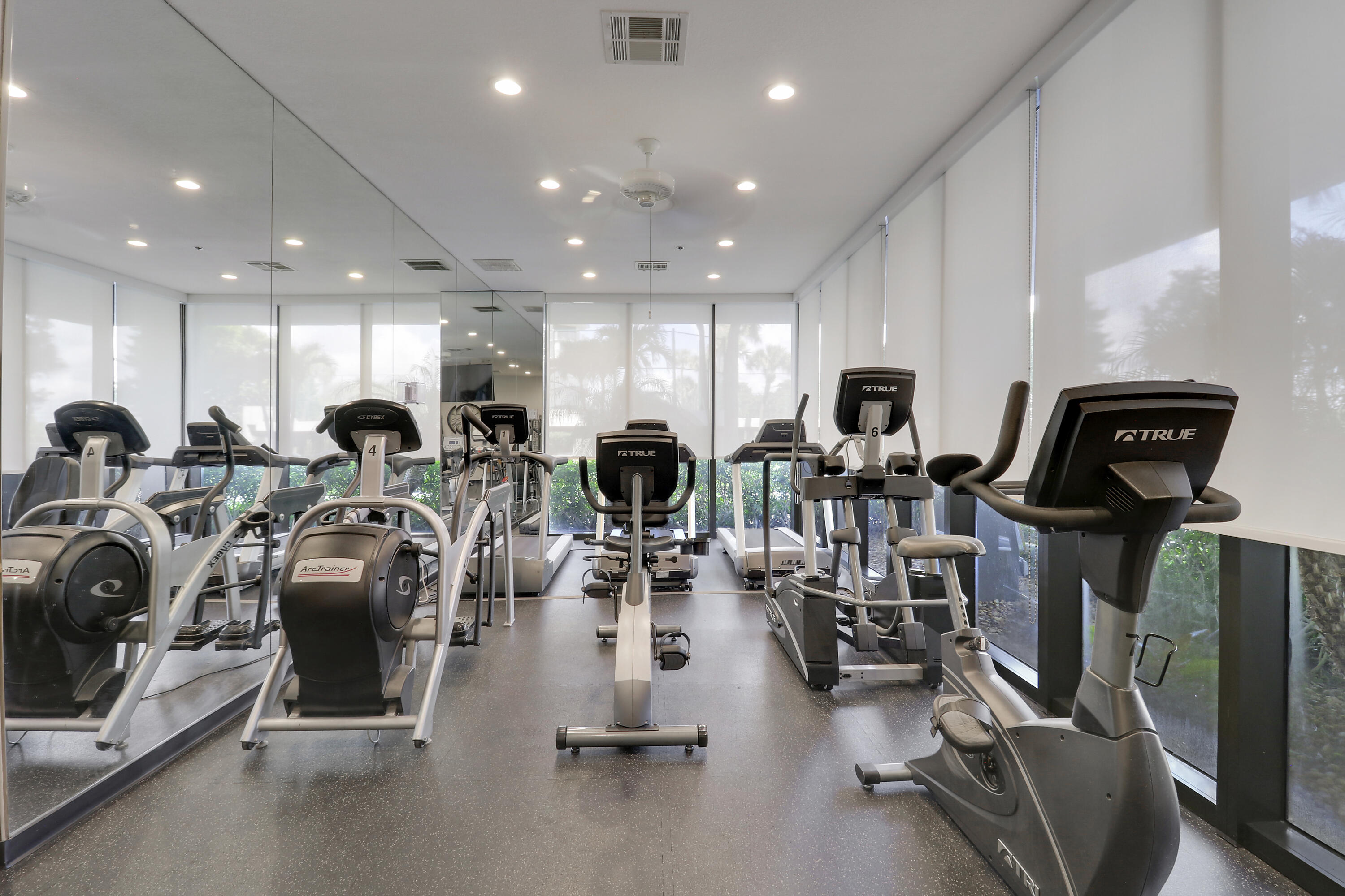 5510 N Ocean #4C Singer Island, FL 33404