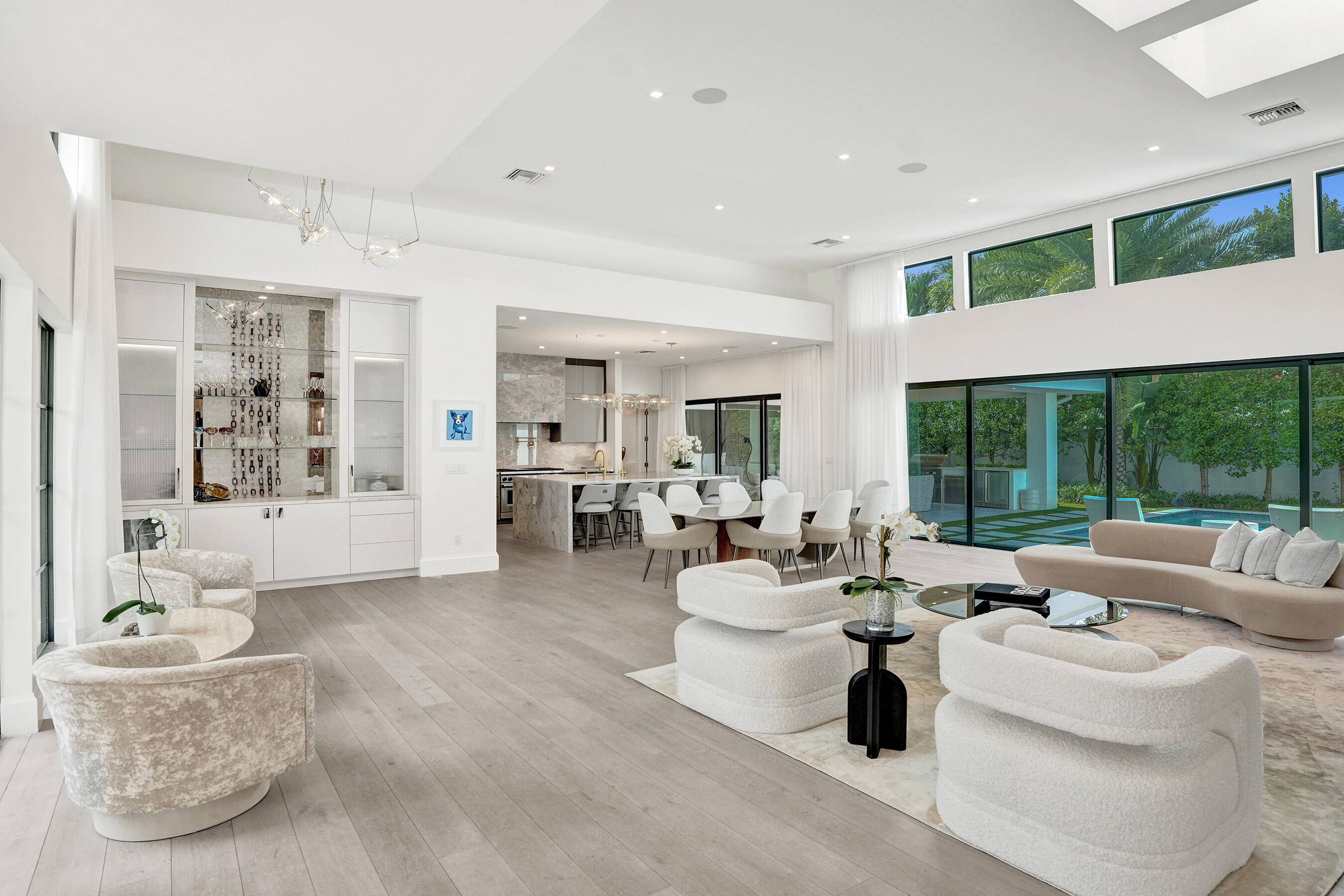 7 Tahoe Ln Sea Ranch Lakes, FL 33308