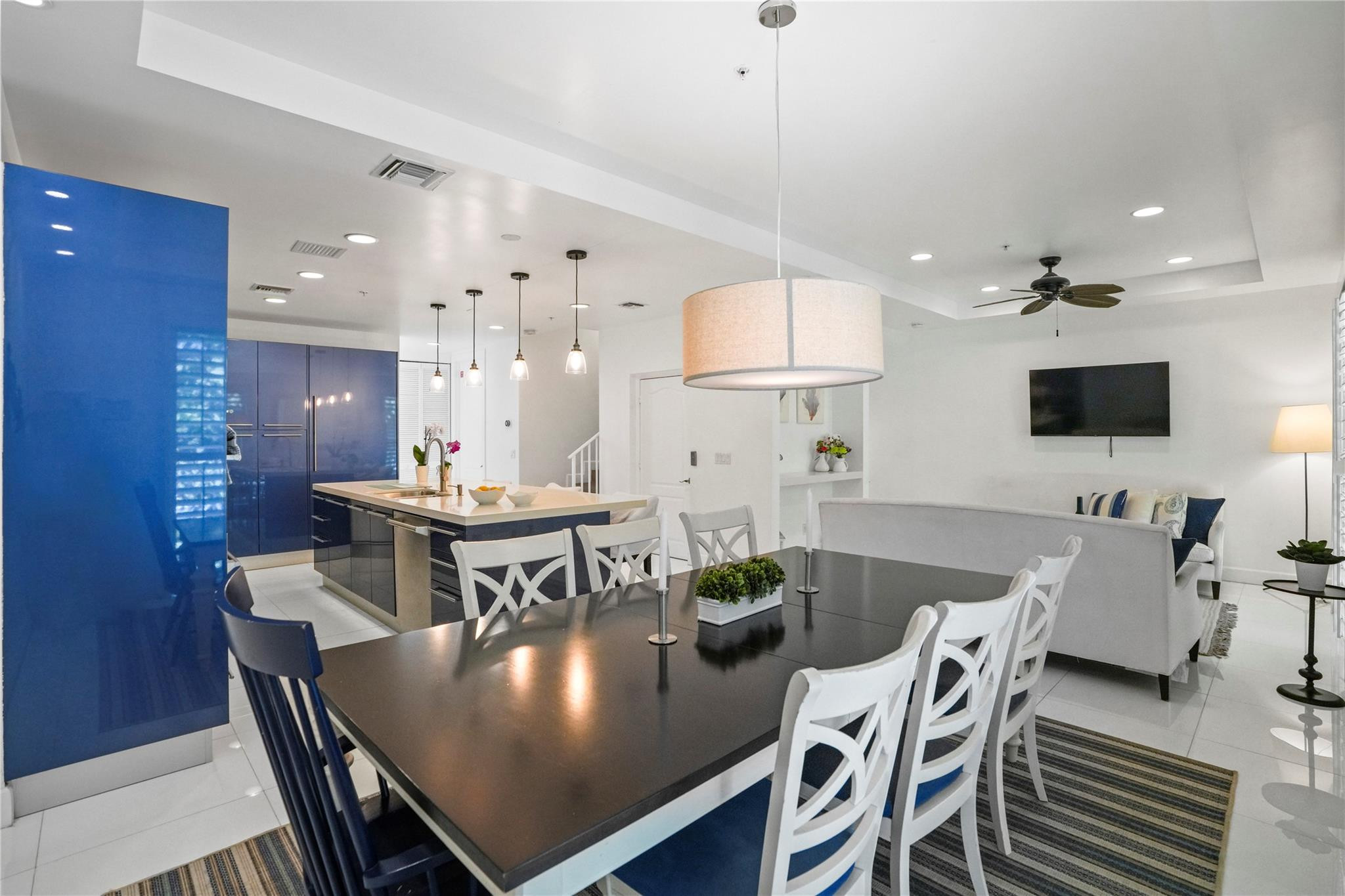 347 Oak St #B1 Hollywood, FL 33019