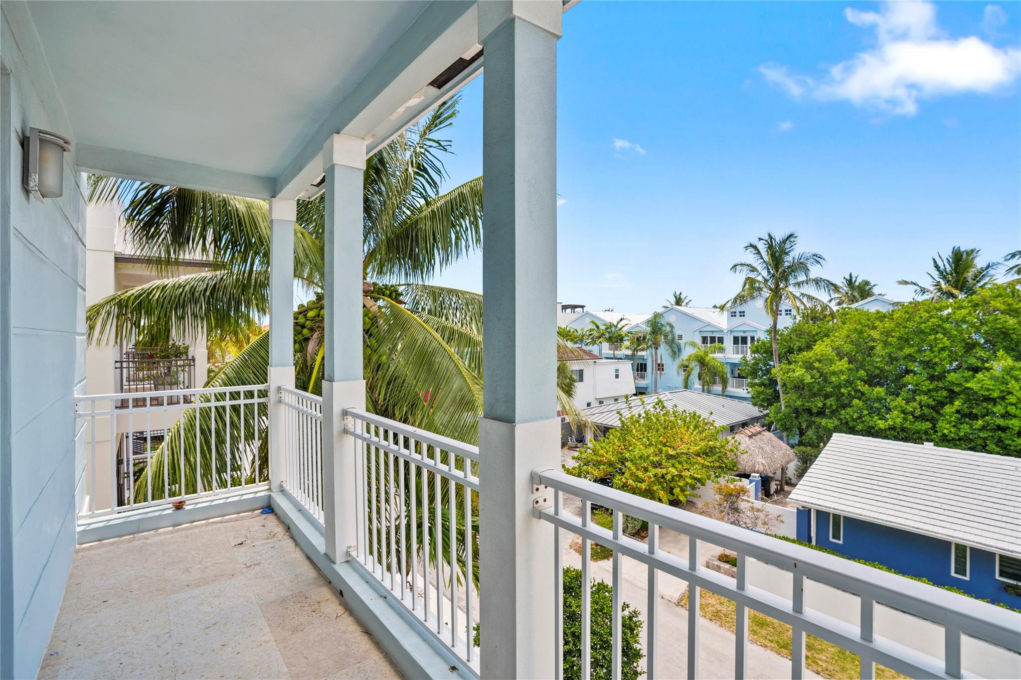 347 Oak St #B1 Hollywood, FL 33019