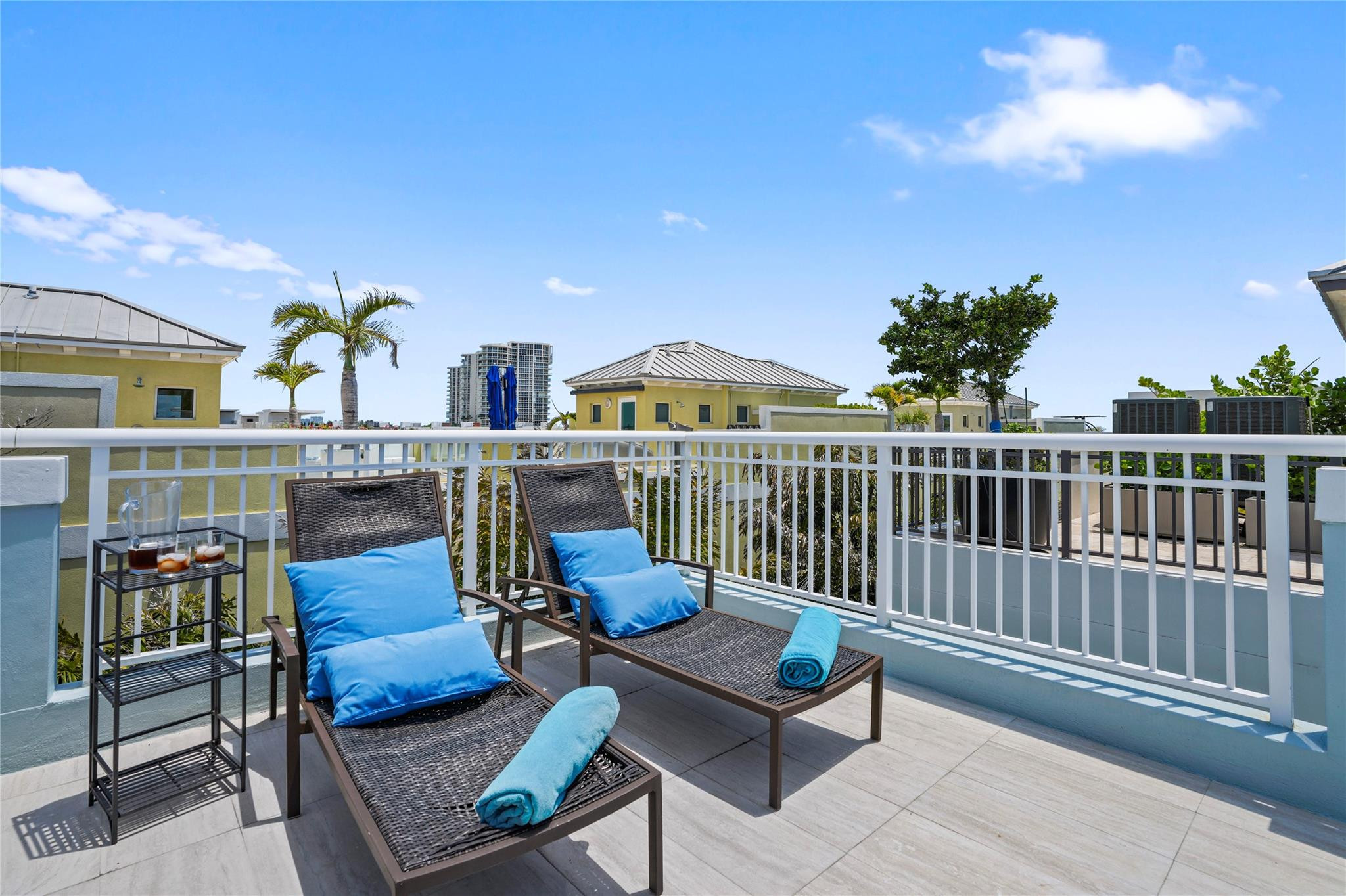 347 Oak St #B1 Hollywood, FL 33019