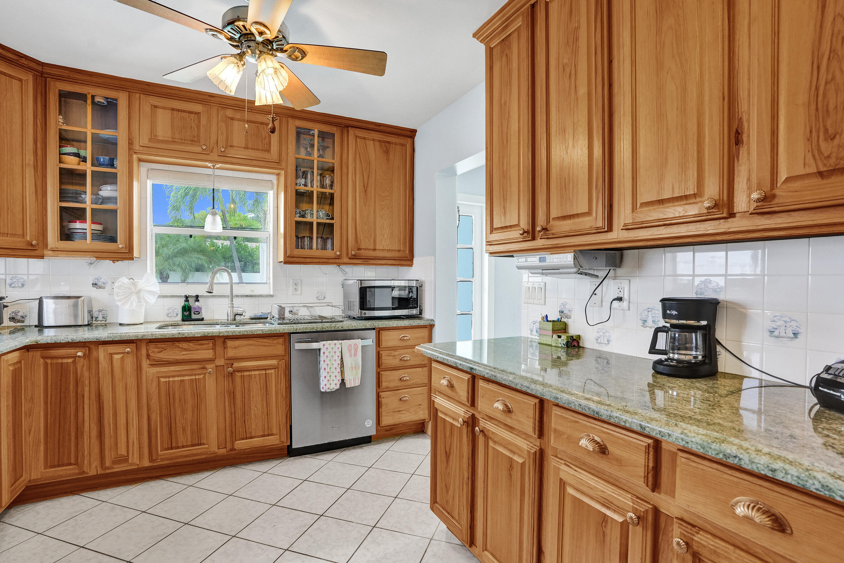 3207 Leigh Rd Pompano Beach, FL 33062
