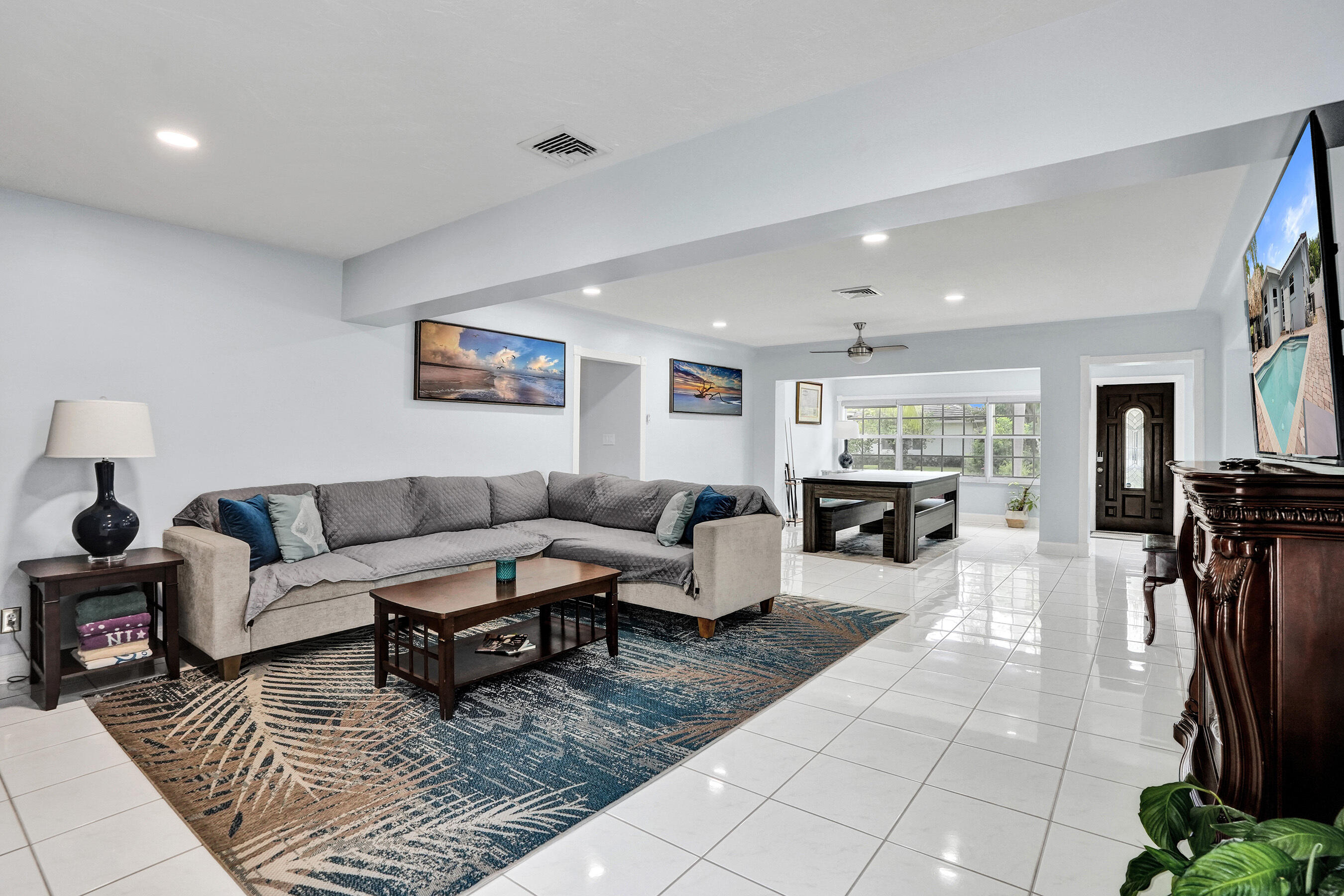 3207 Leigh Rd Pompano Beach, FL 33062