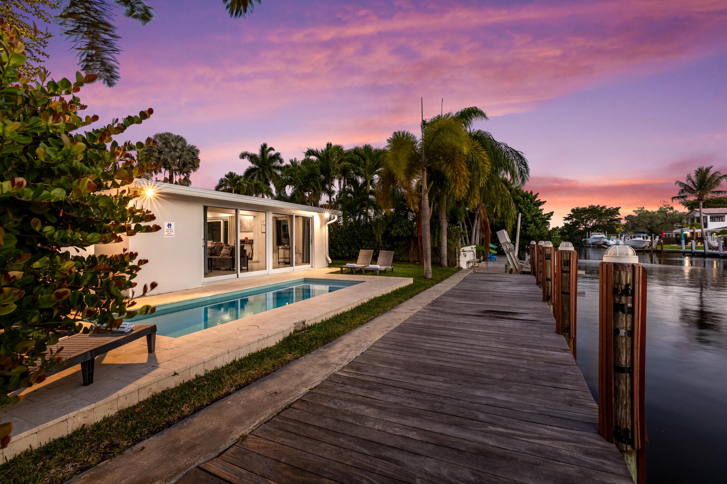 2417 NE 19th Ave Wilton Manors, FL 33305