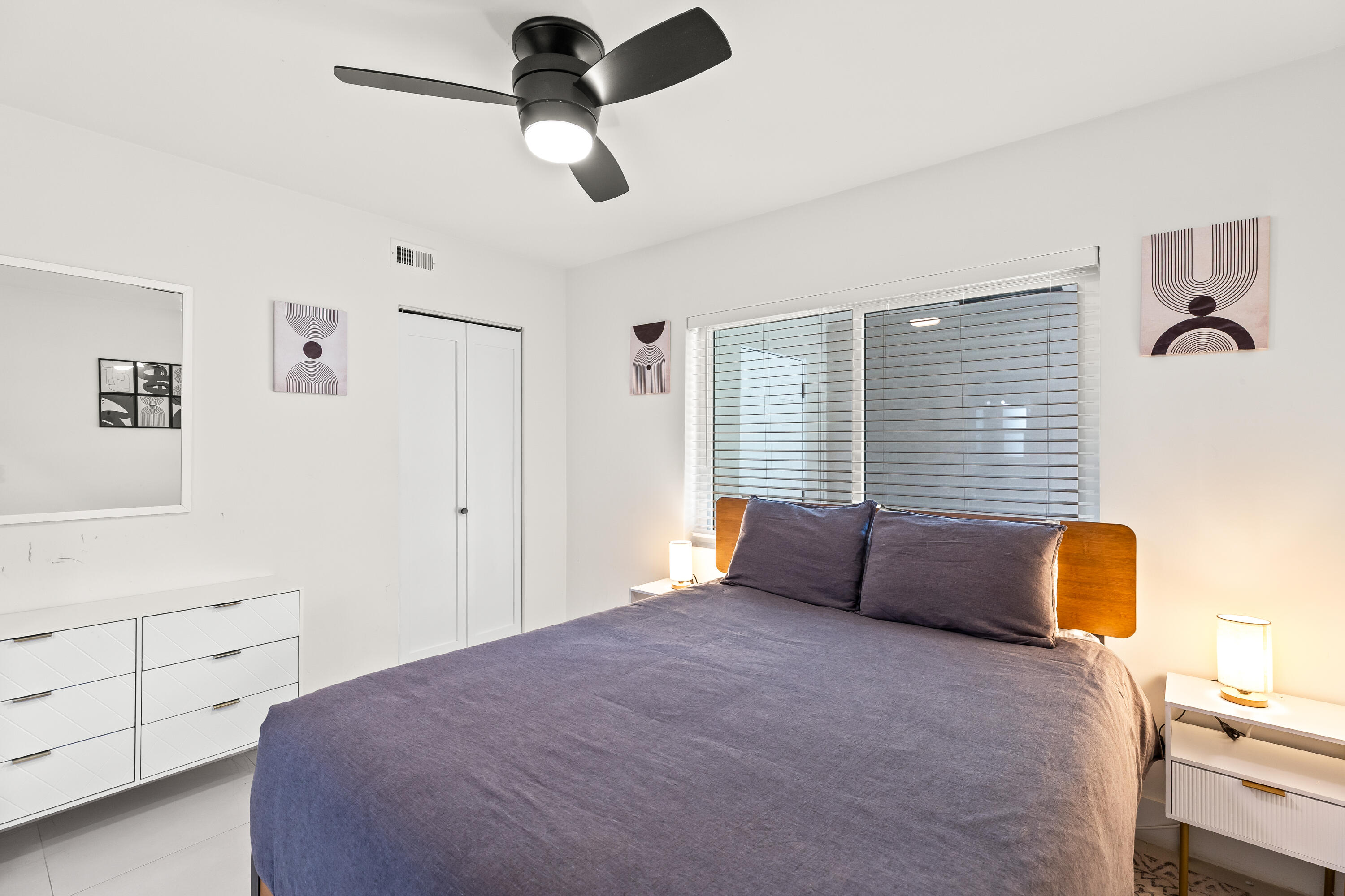 2417 NE 19th Ave Wilton Manors, FL 33305