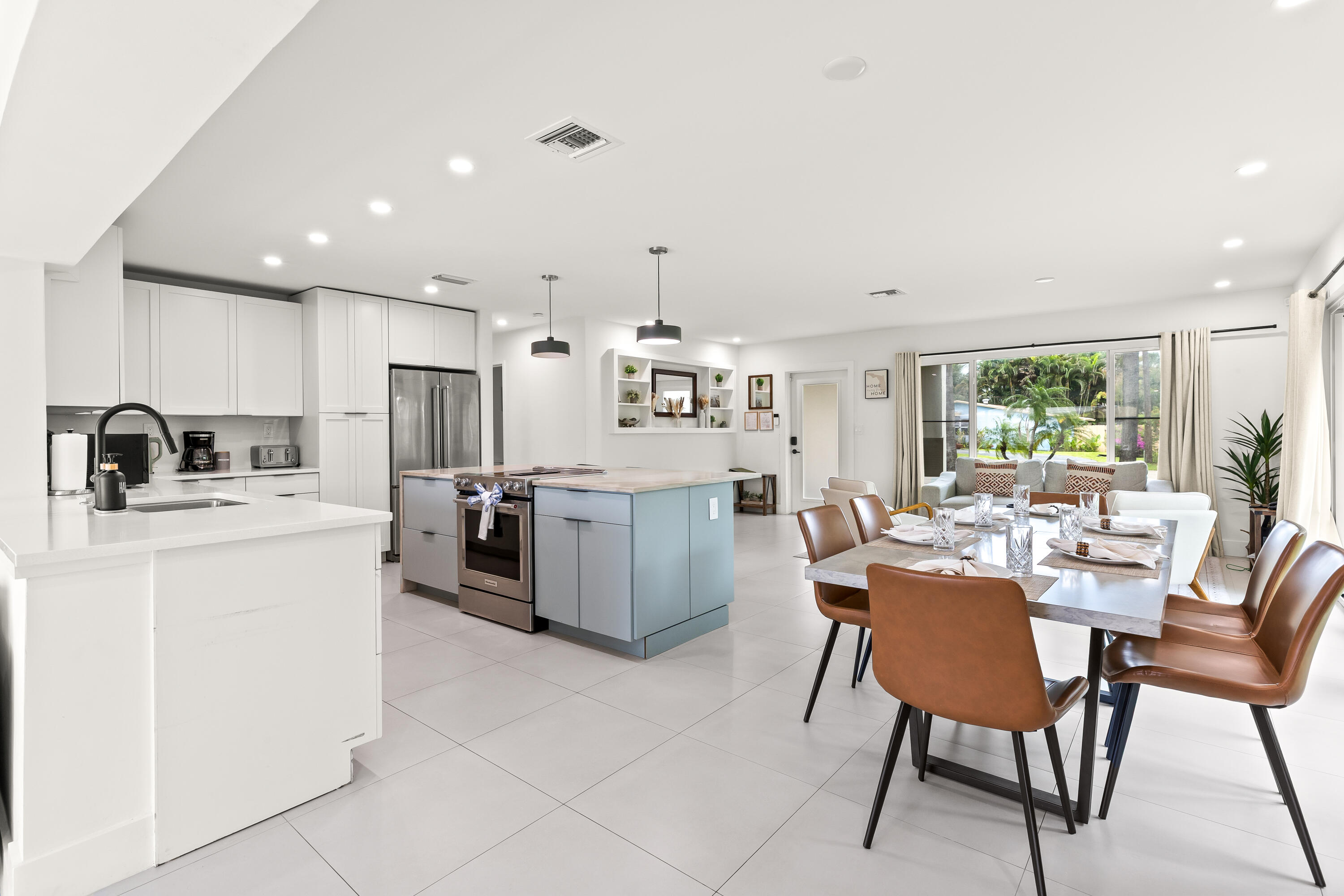 2417 NE 19th Ave Wilton Manors, FL 33305