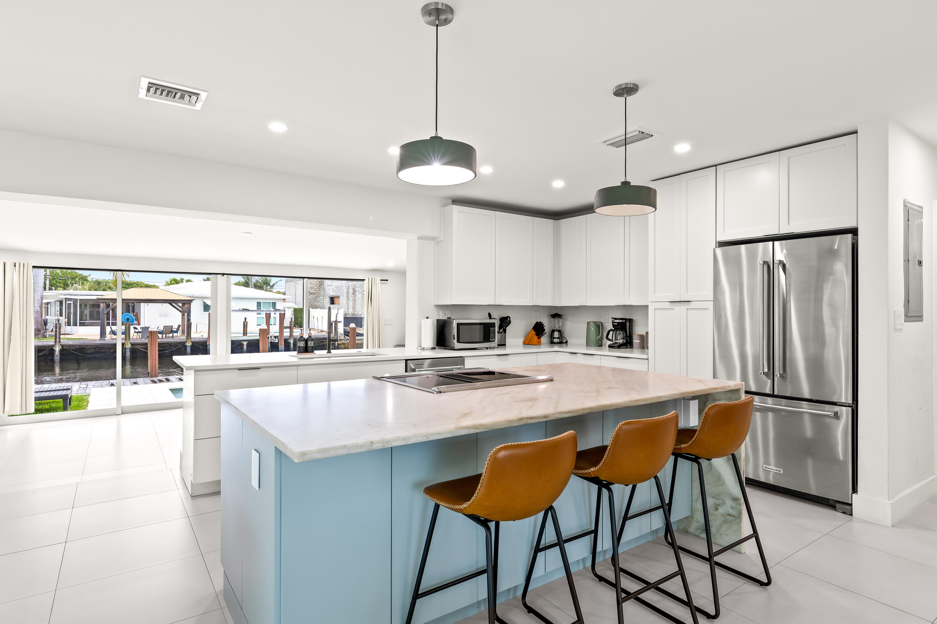 2417 NE 19th Ave Wilton Manors, FL 33305